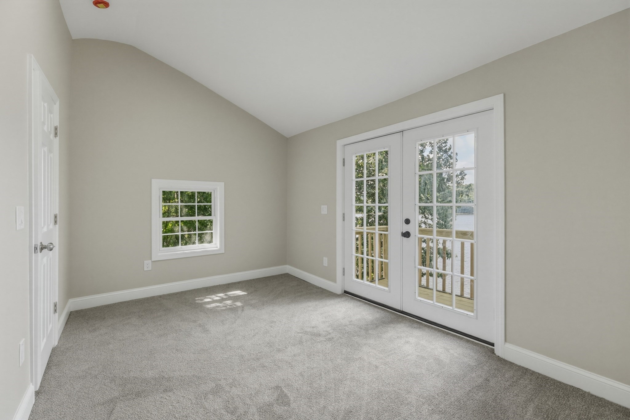 73 Cubles Dr Property Photo 18
