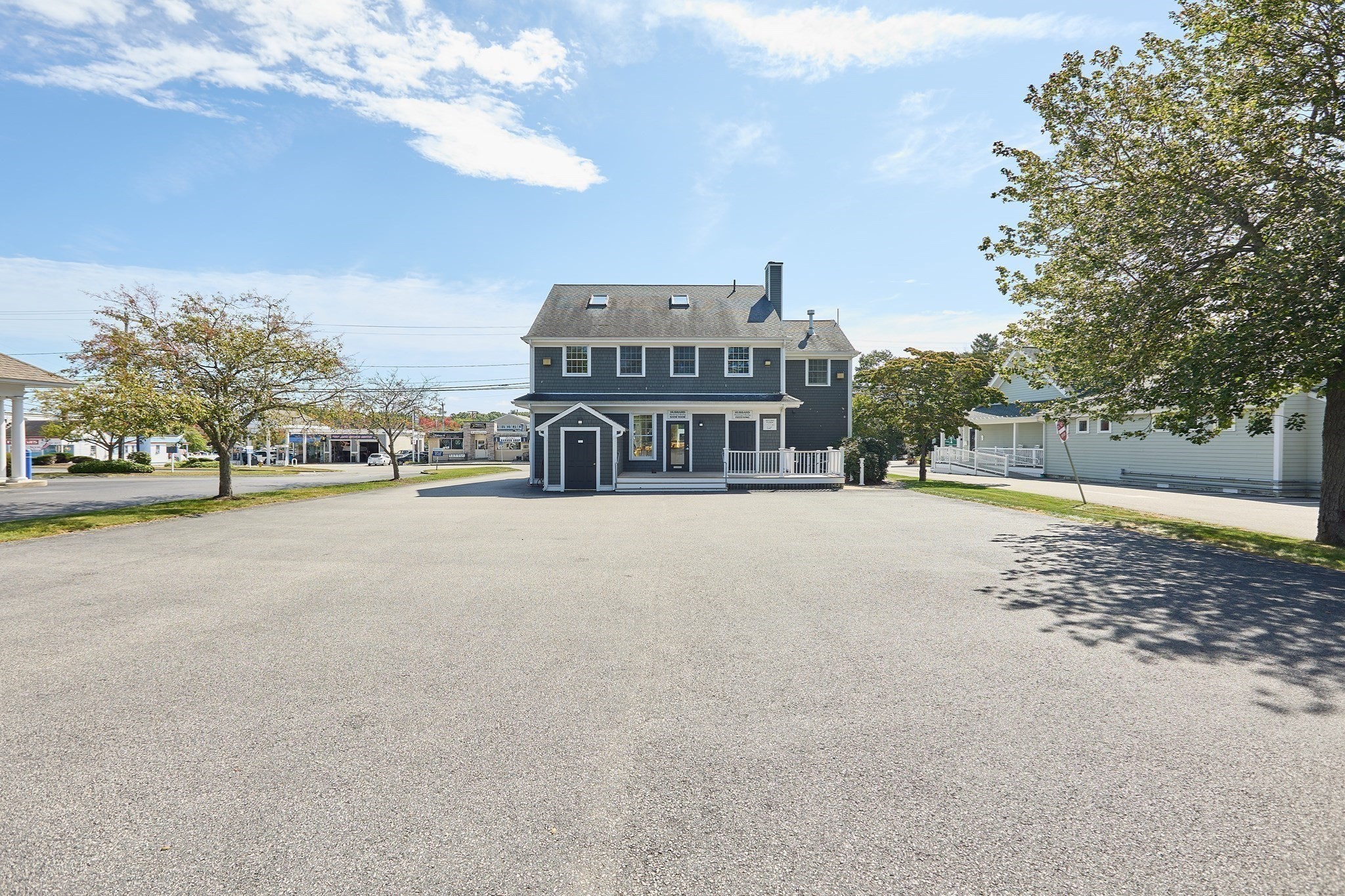 1944 Ocean St Property Photo 5