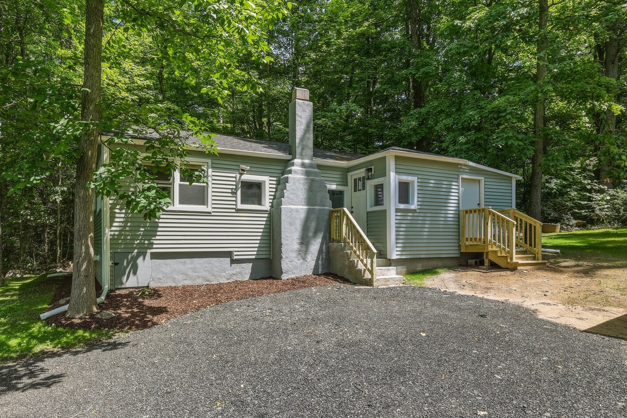 22 Knollwood Rd Property Photo 18