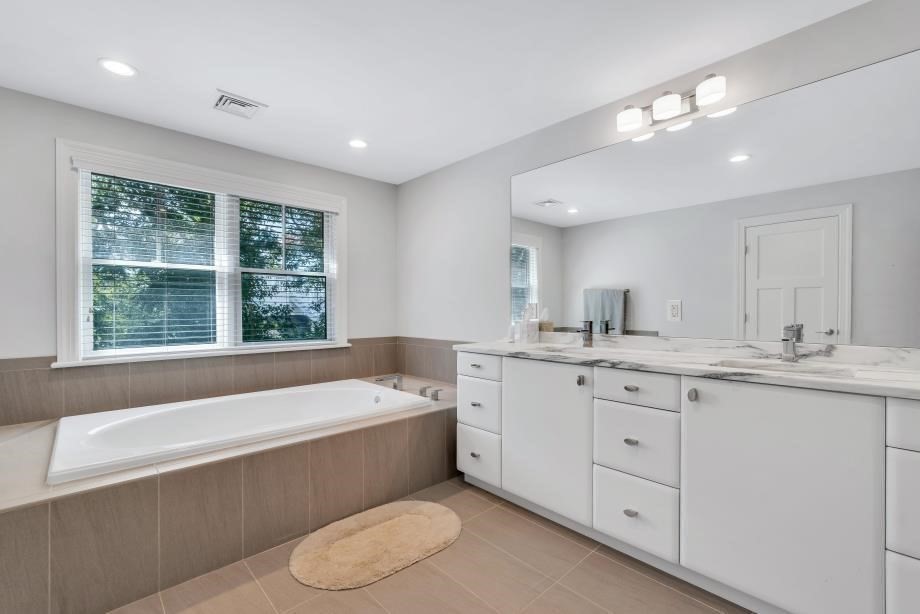 53 Triton Way Property Photo 35