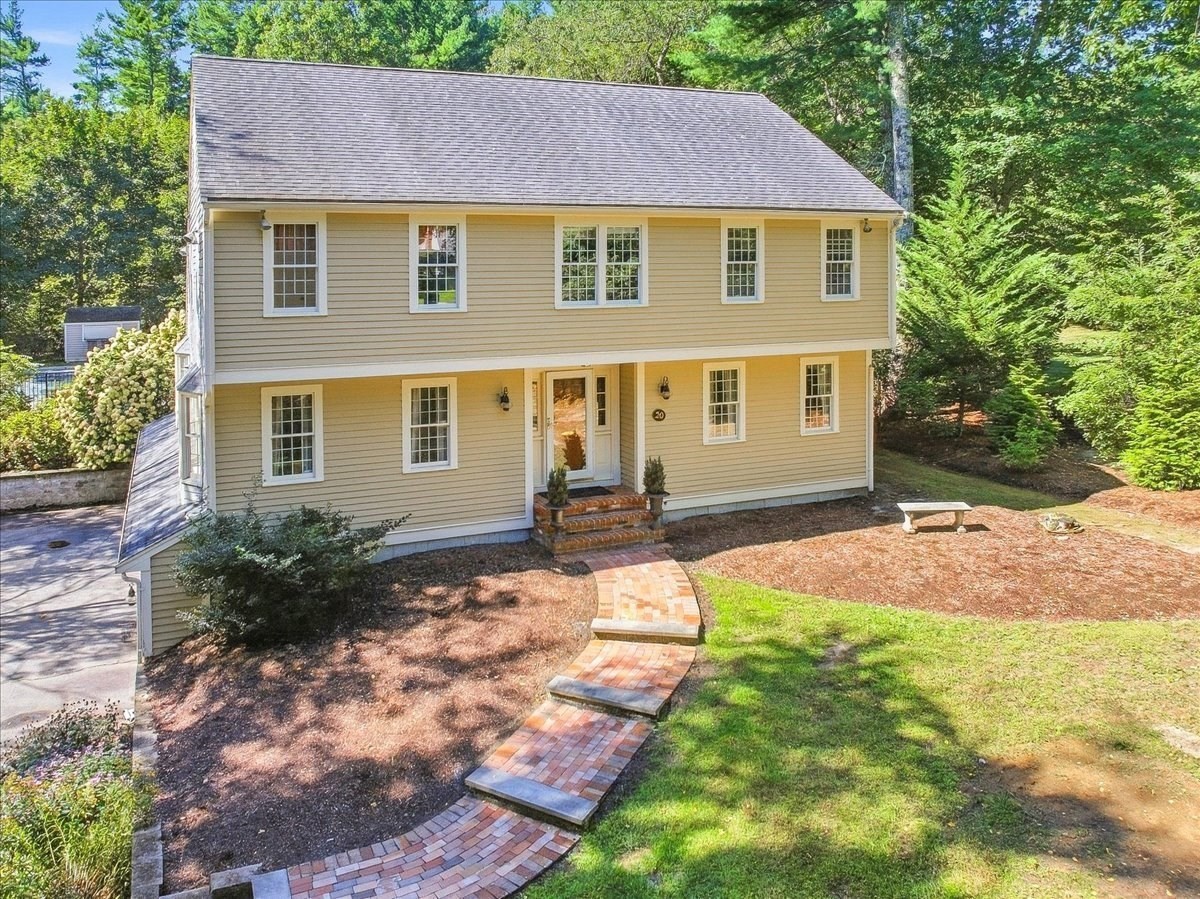 20 Tara Dr Property Photo 1