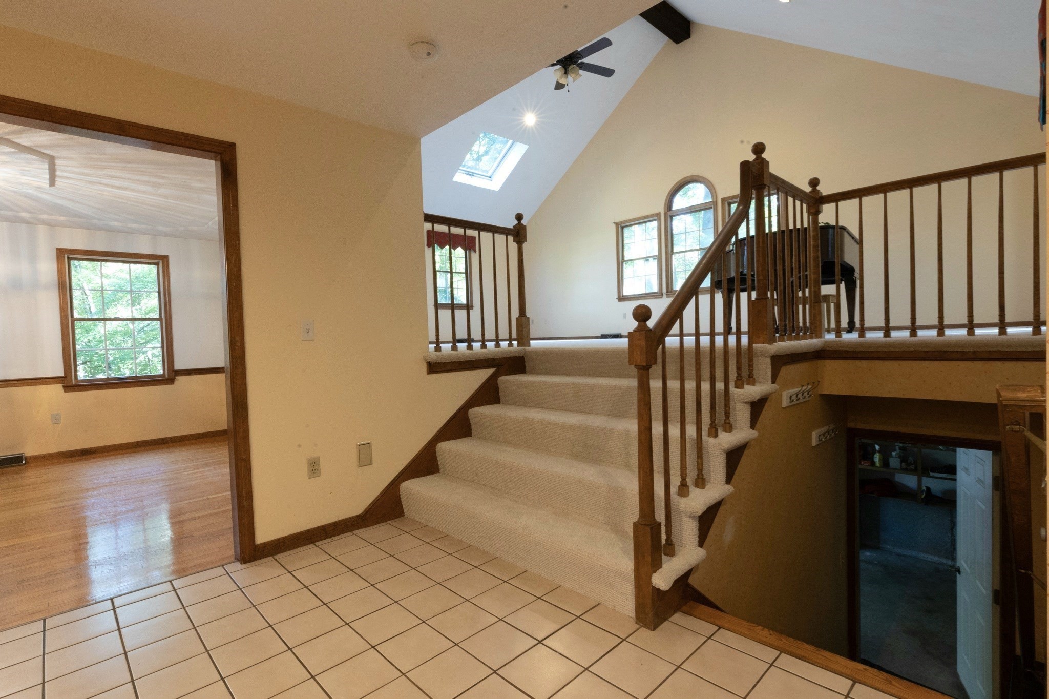 4 Mead Circle Property Photo 9