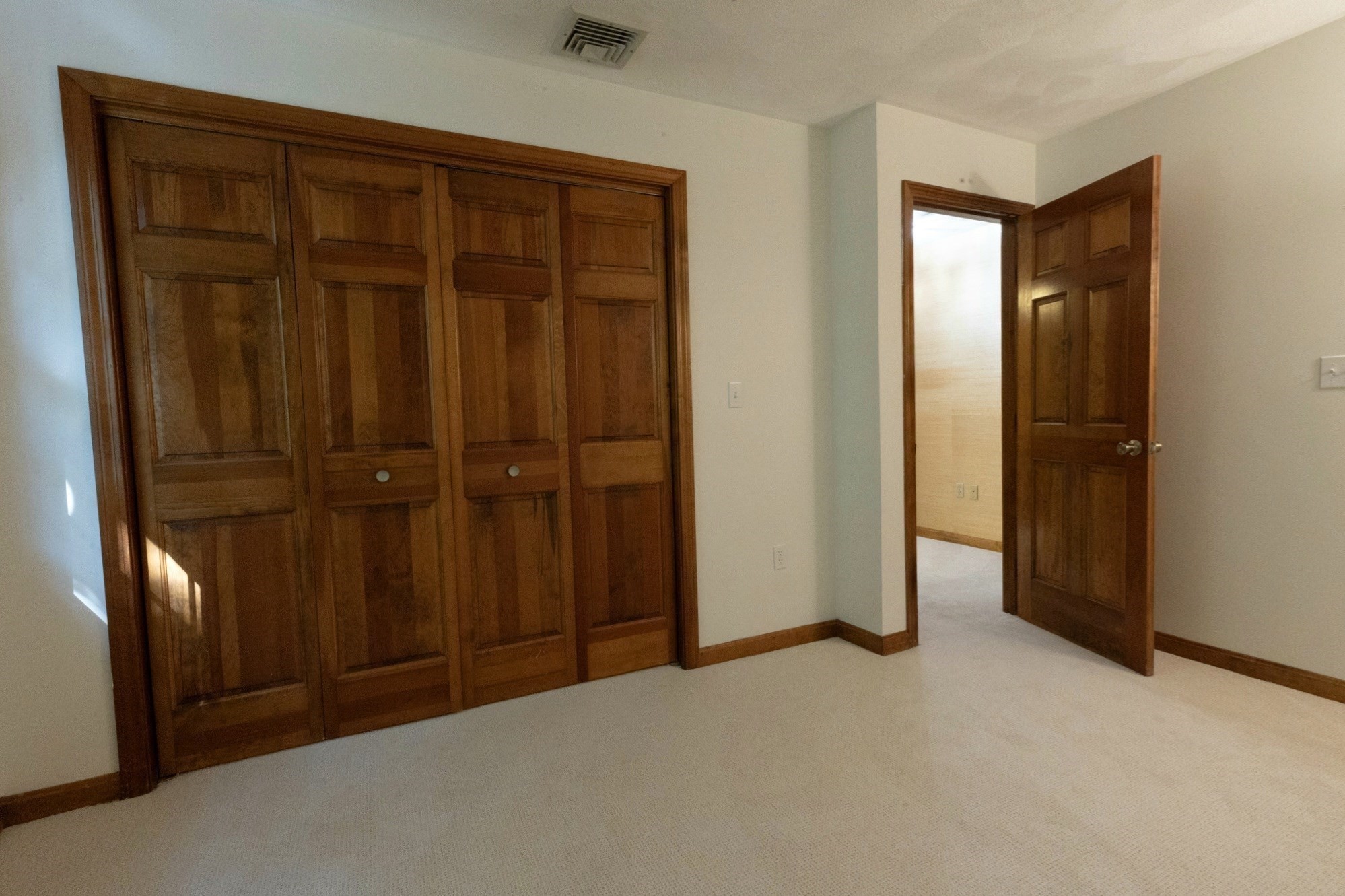 4 Mead Circle Property Photo 26