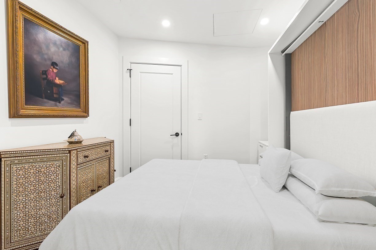 430 Stuart St # 23j Property Photo 16
