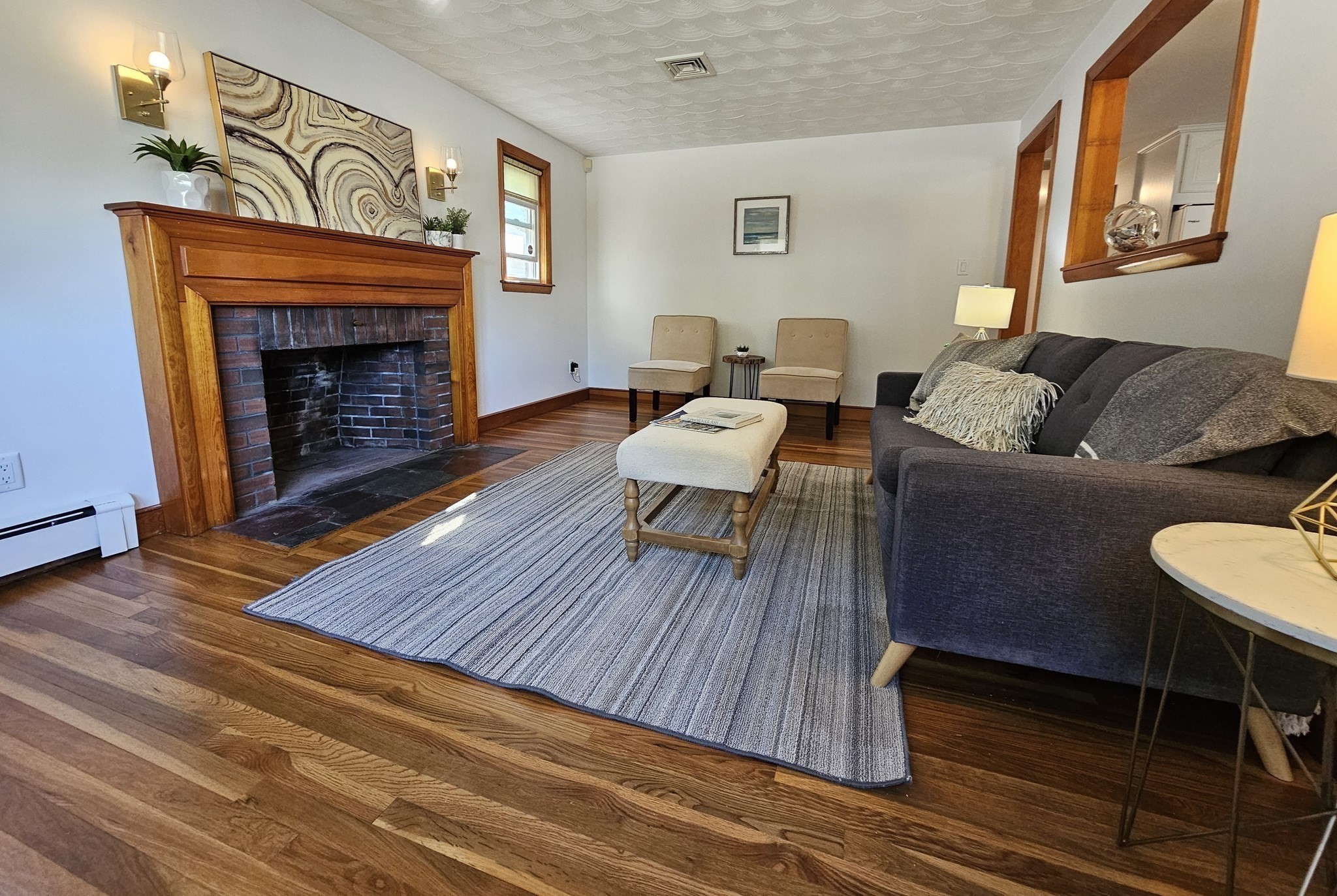 11 Tuttle Lane Property Photo 7
