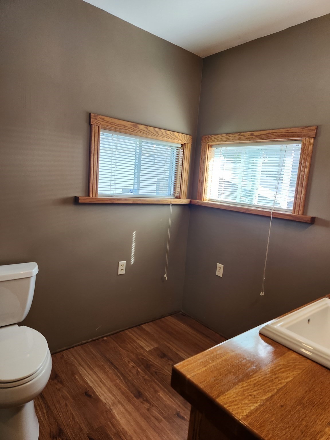 37 Barclay Street Property Photo 25