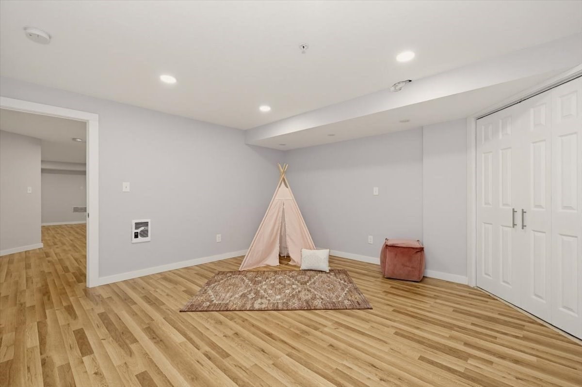 10 Charnstaff Lane # 202 Property Photo 35