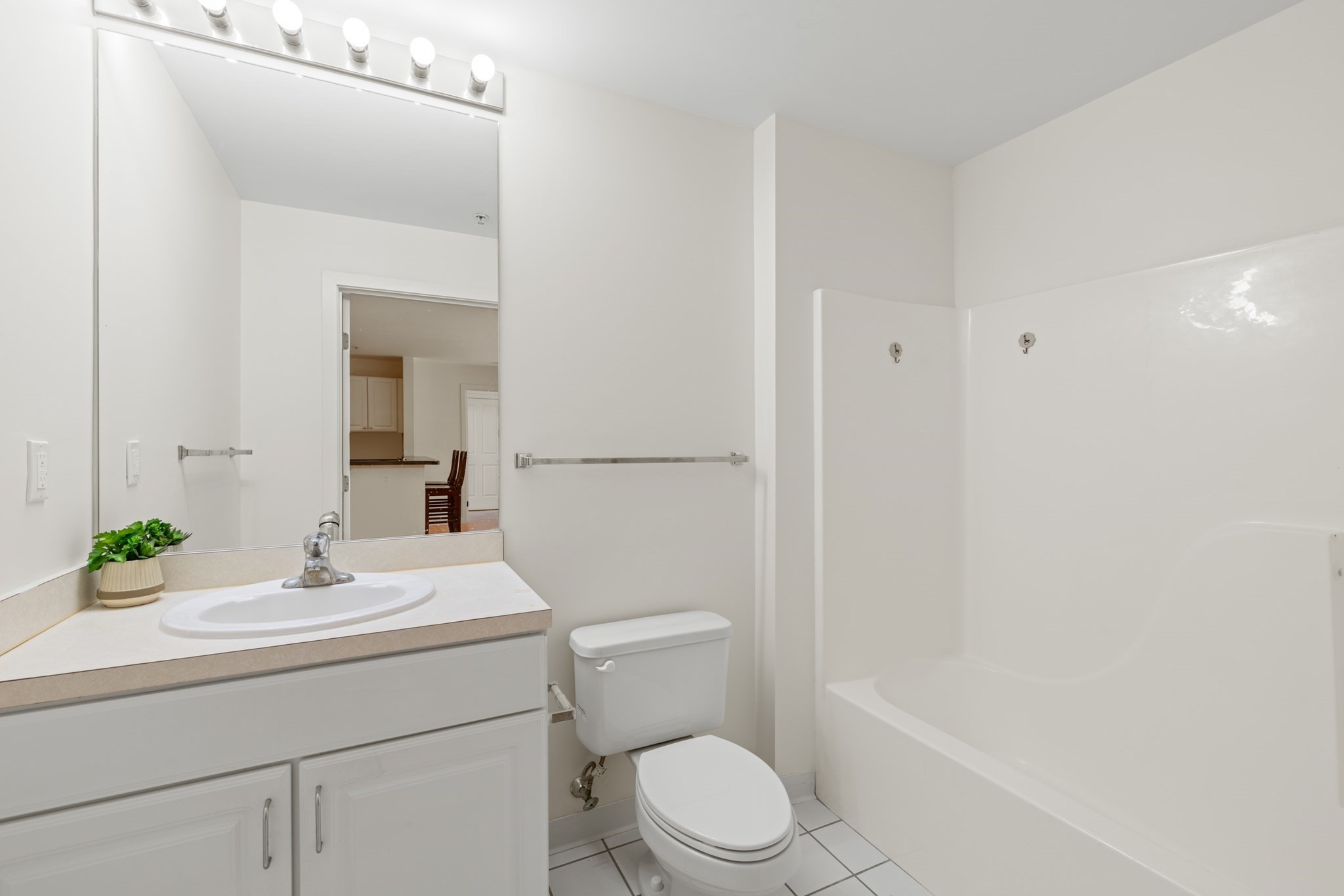 30 Franklin St # 312 Property Photo 17