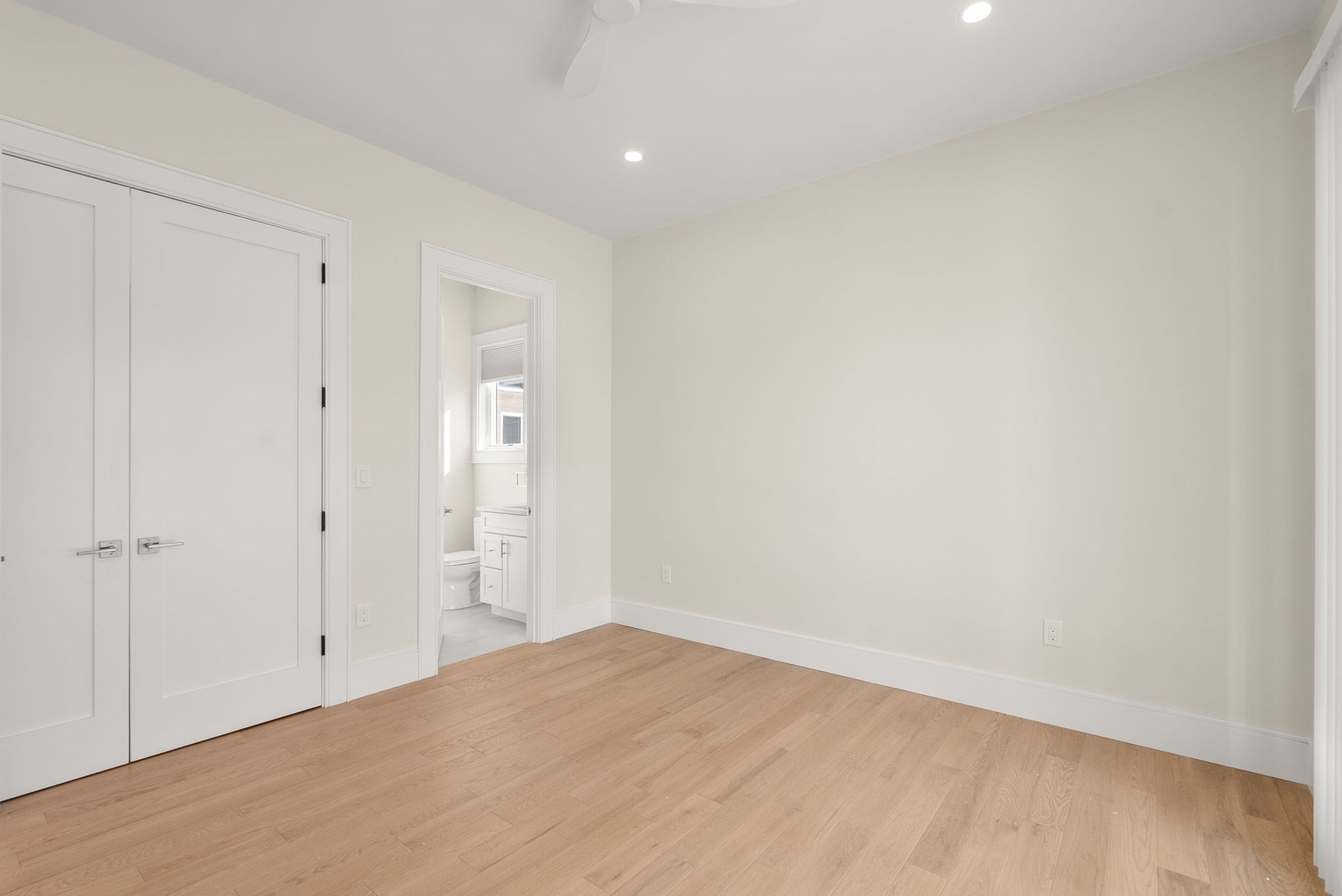 82 Lexington Street # 82 Property Photo 9