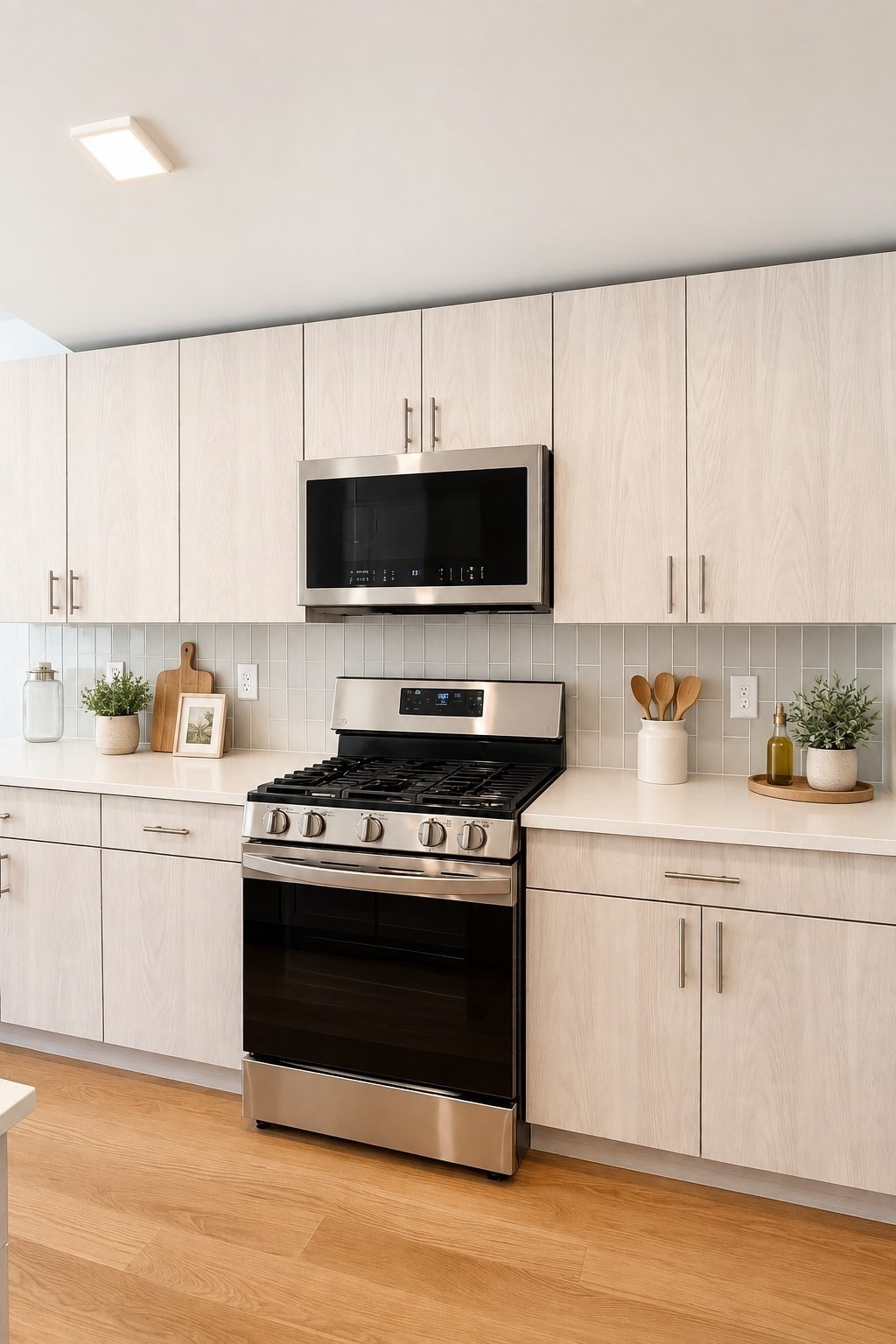 98 Prescott St # 3b Property Photo 11