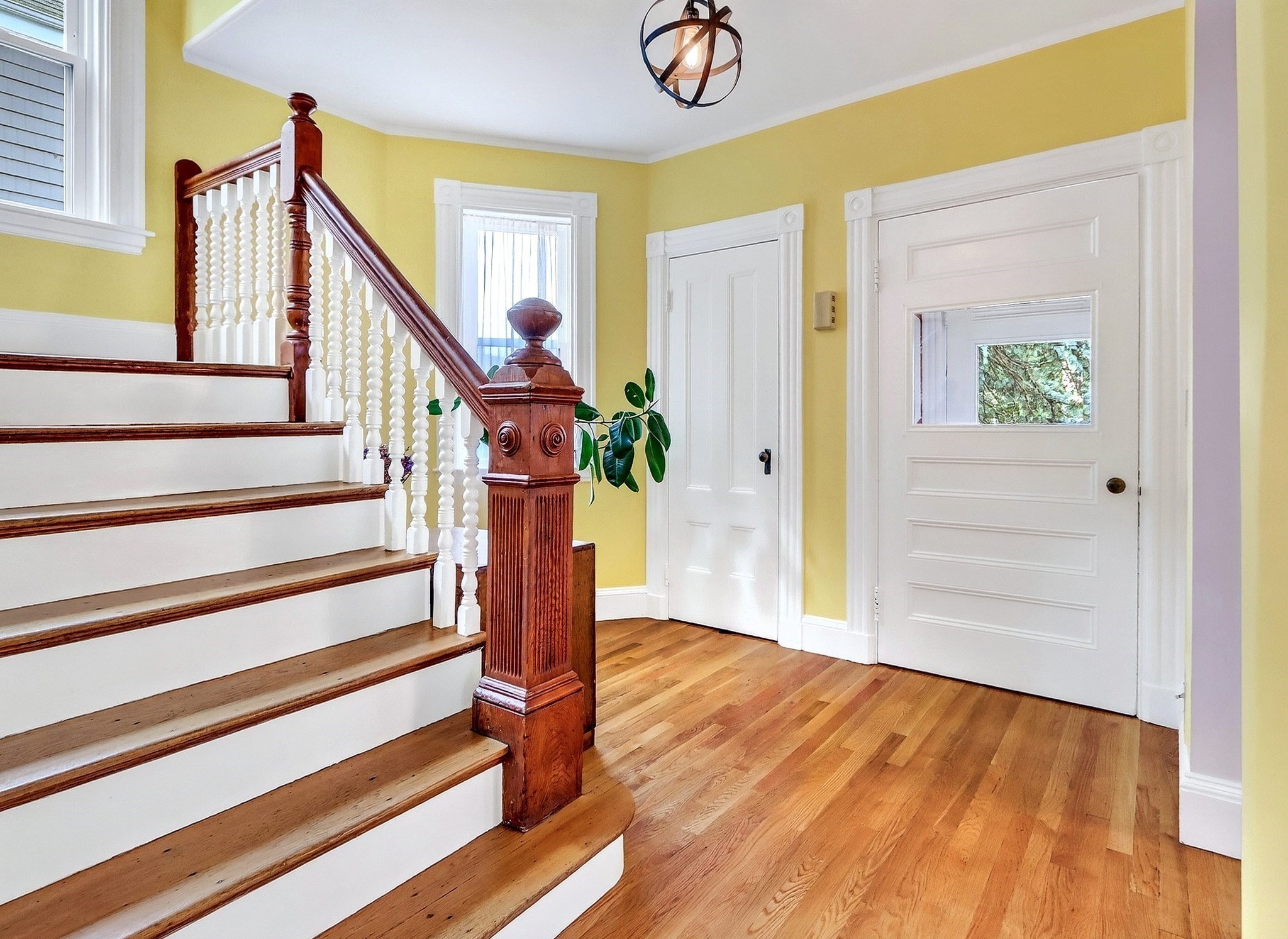 12 Lorette St Property Photo 4