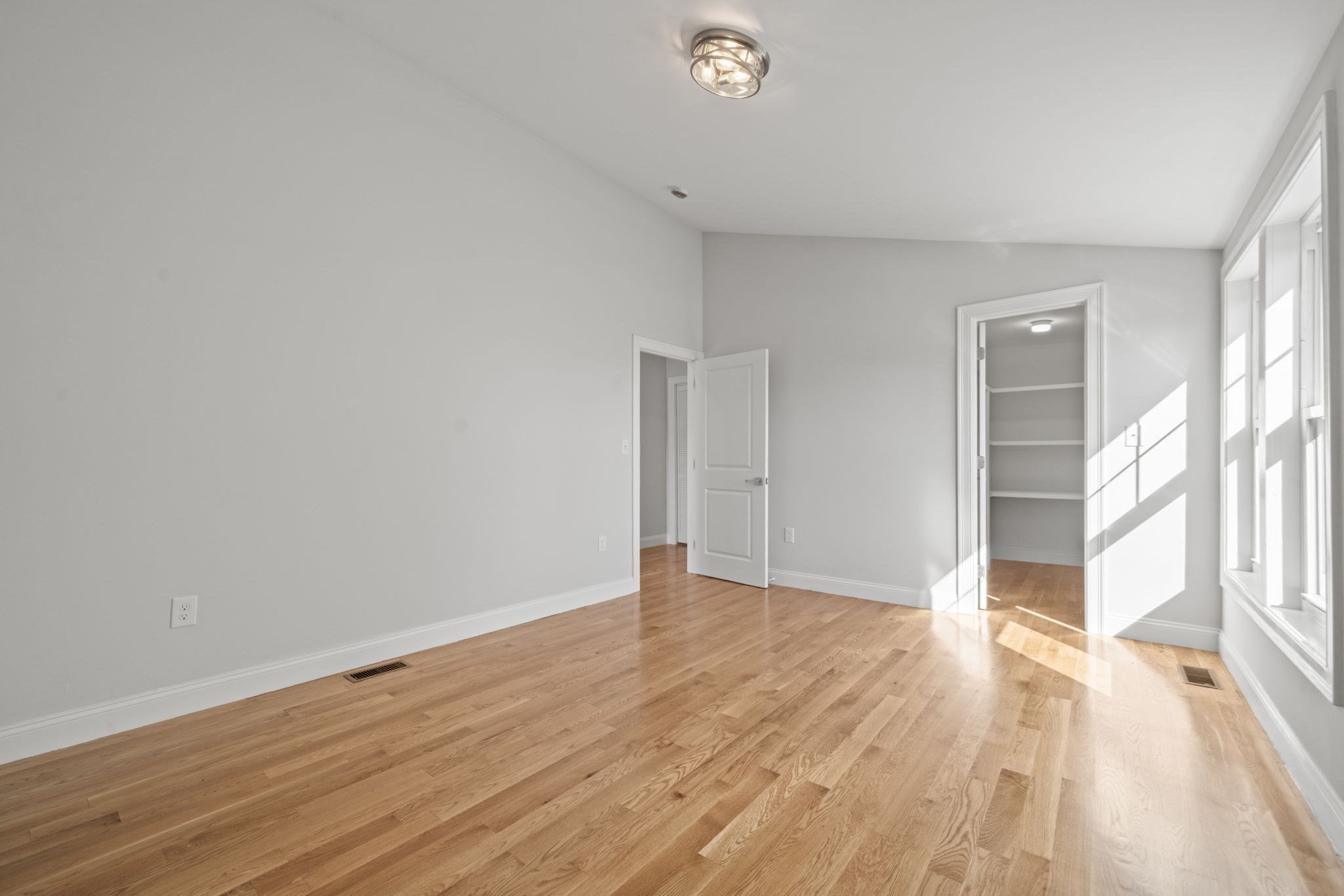 62 Pleasant St # 2 Property Photo 17