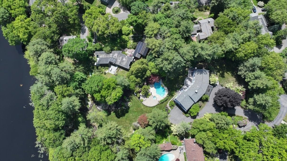 1 Grist Mill Lane Property Photo 1