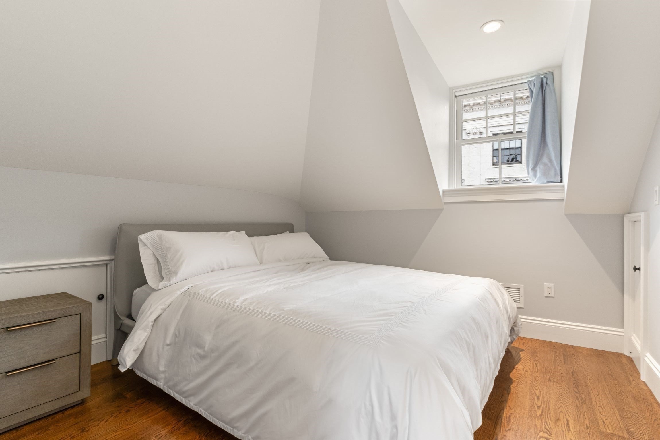 31 Mount Vernon St # 4 Property Photo 22