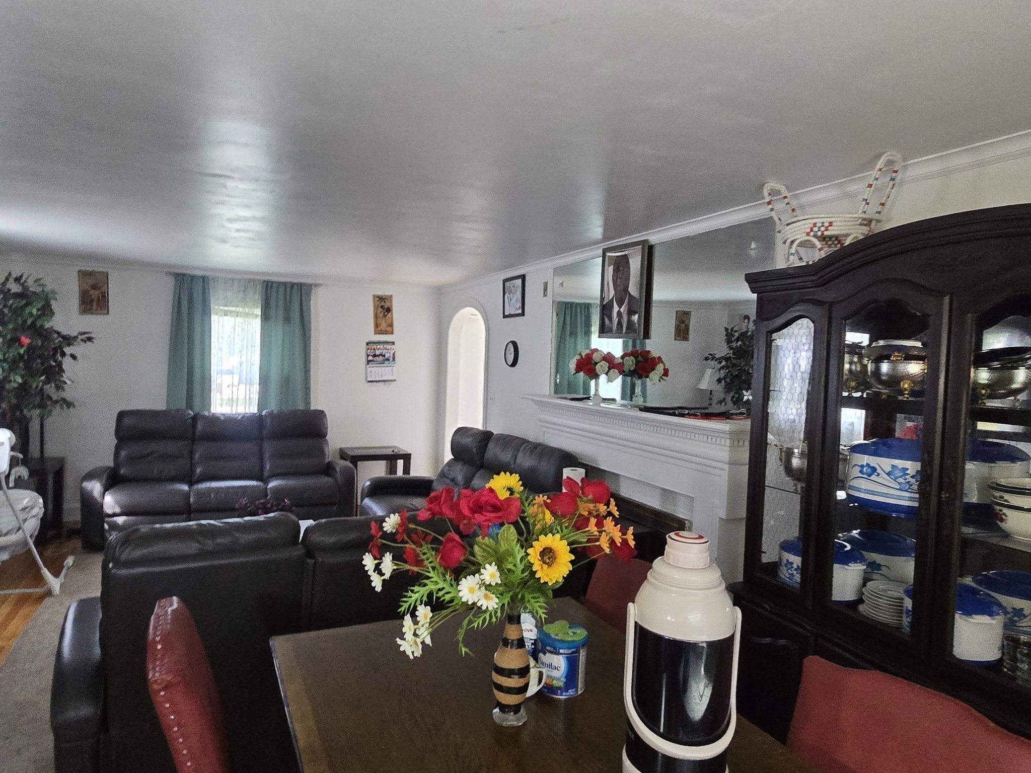 203 Burncoat St Property Photo 8