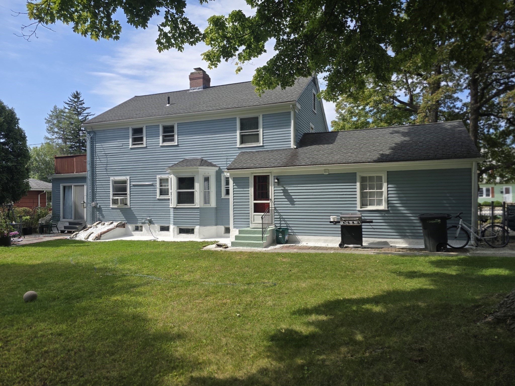 203 Burncoat St Property Photo 36