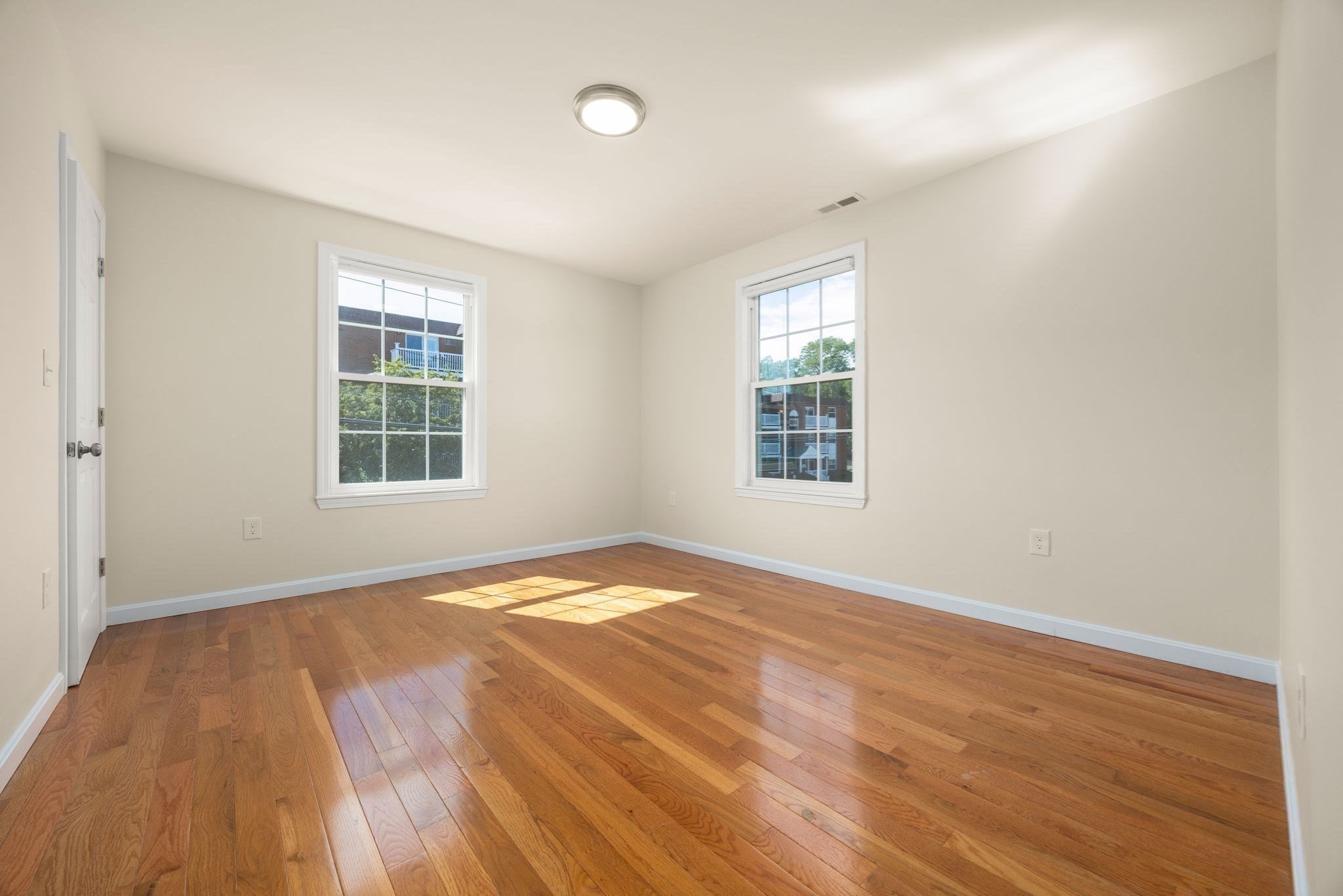 89 Devir St Property Photo 14