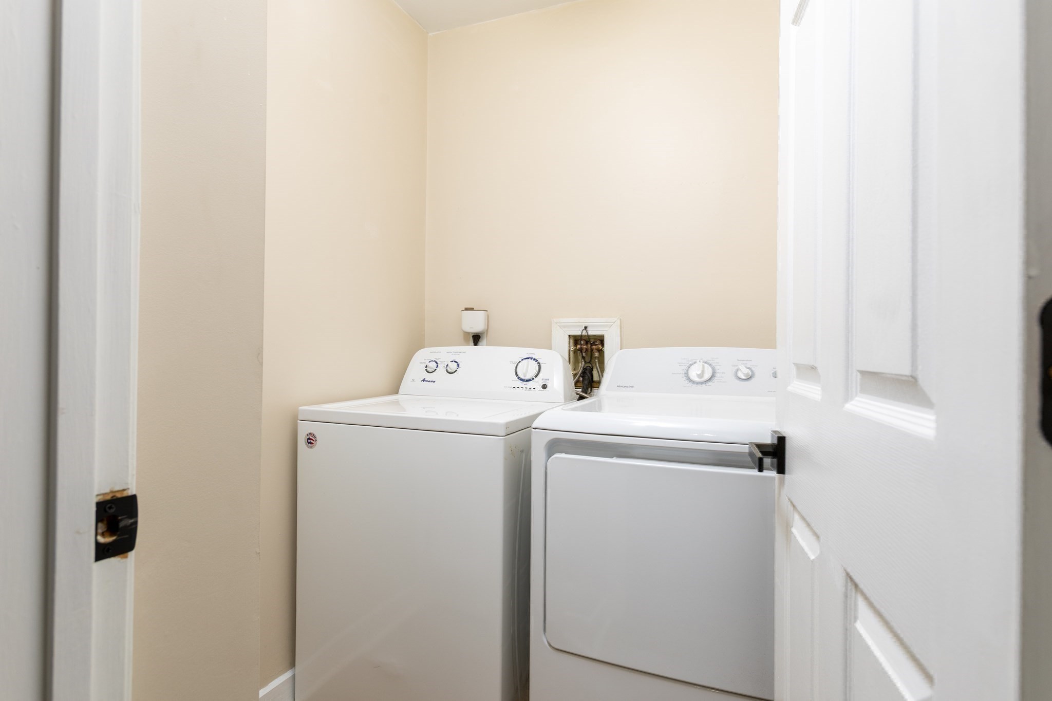770 Salisbury Street # 319 Property Photo 24