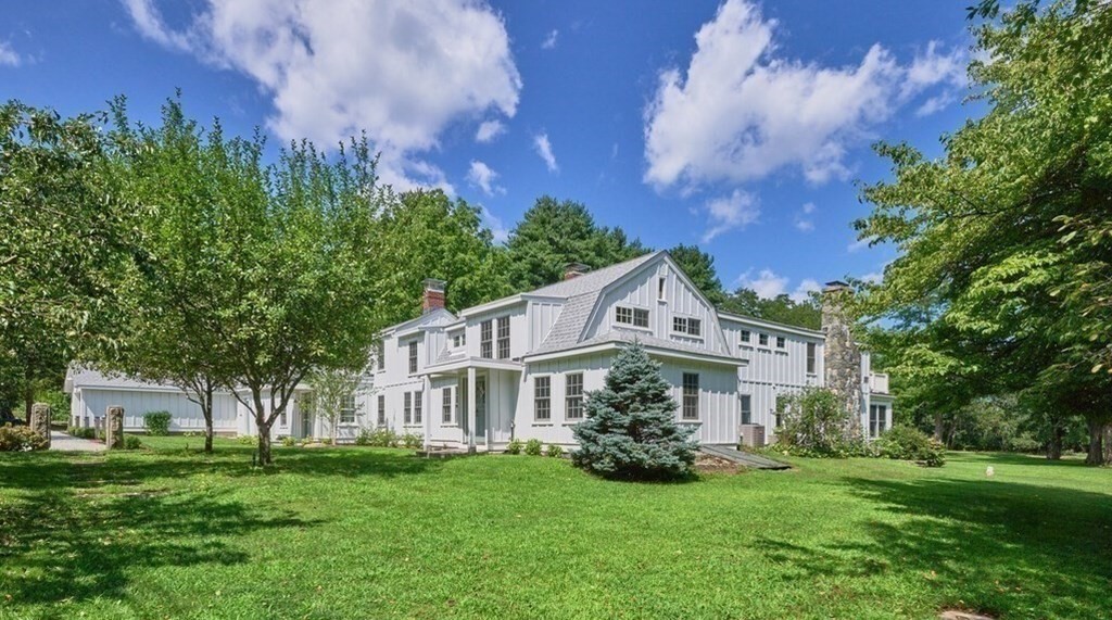 6 Curve Street Property Photo 2