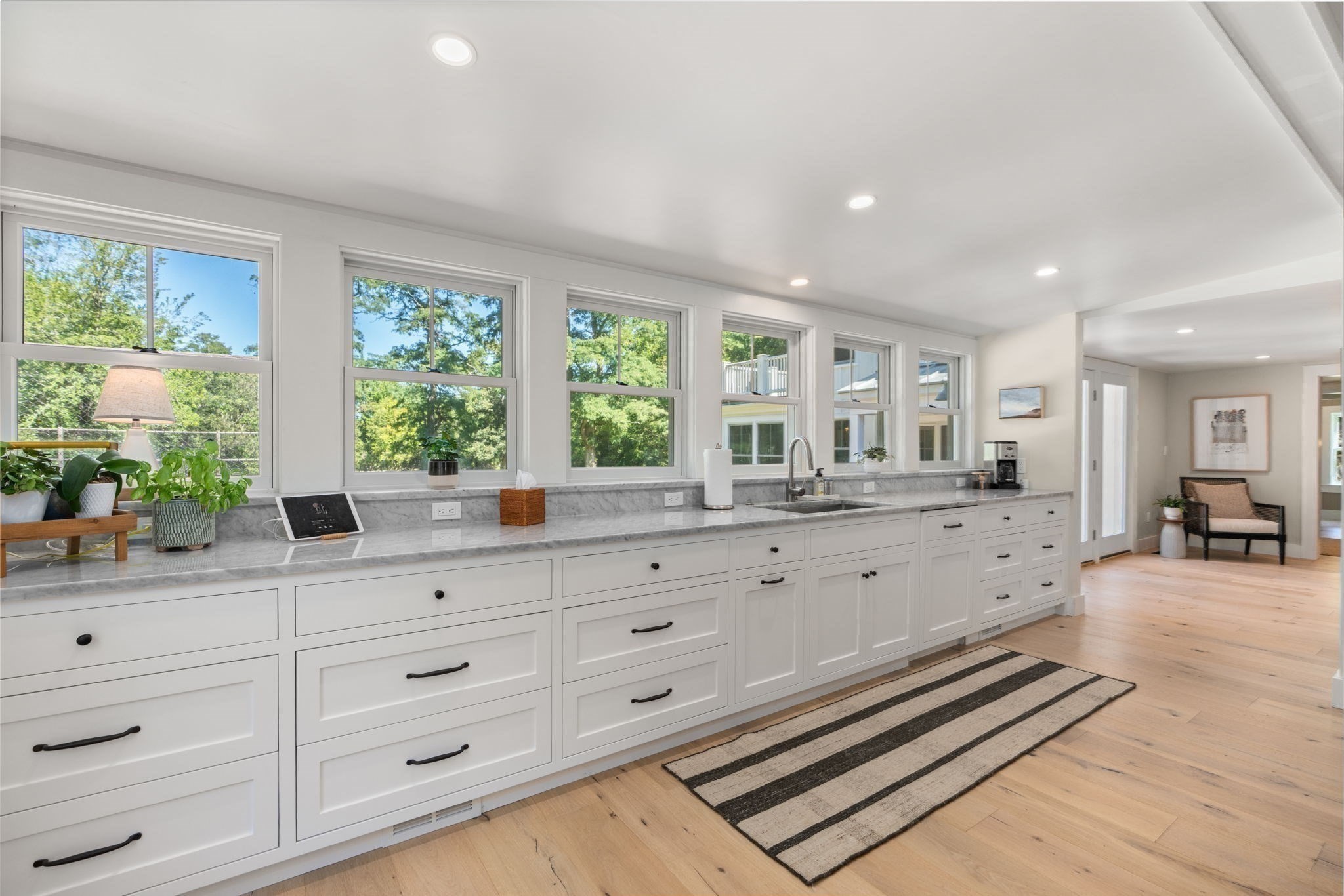 6 Curve Street Property Photo 10