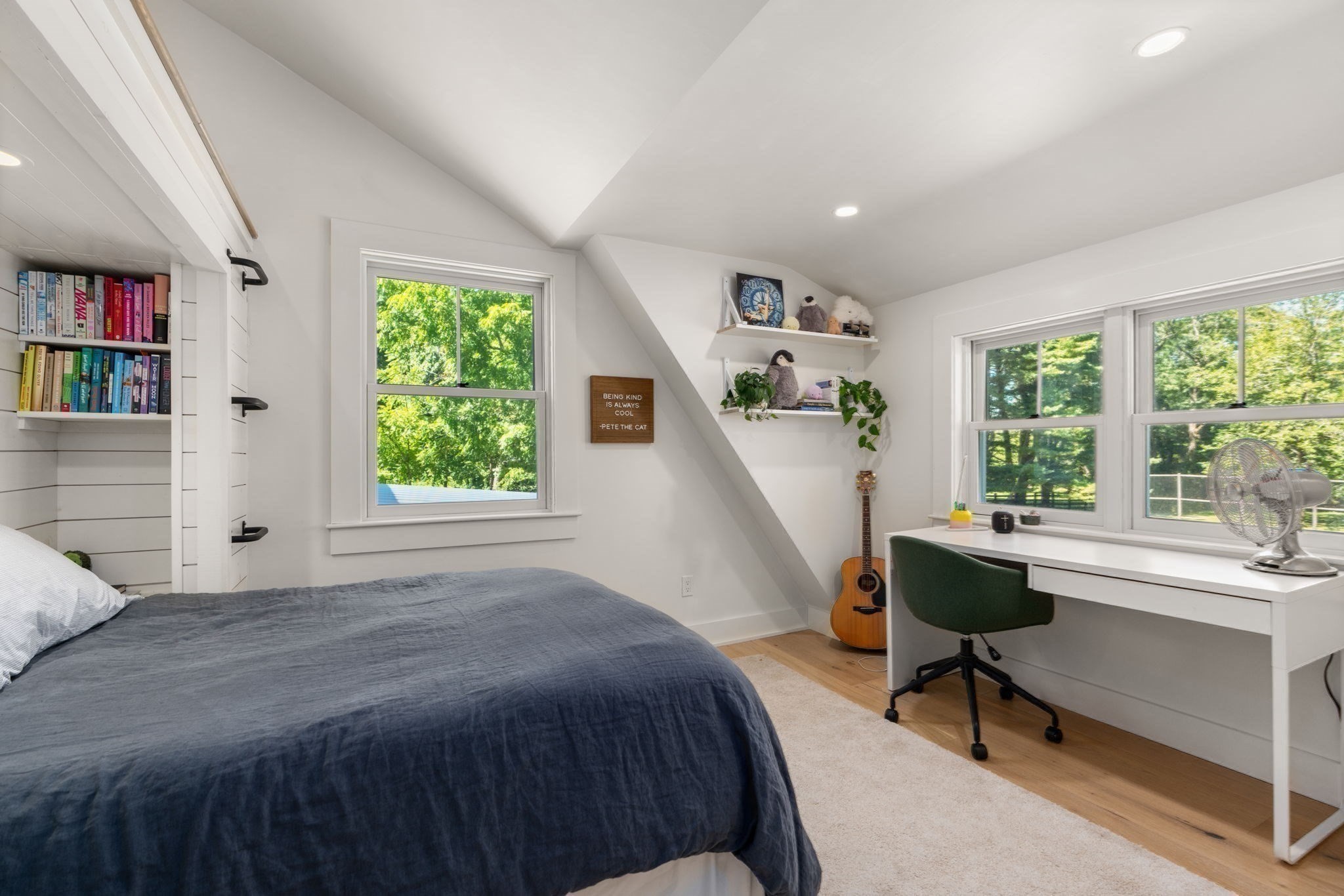 6 Curve Street Property Photo 32