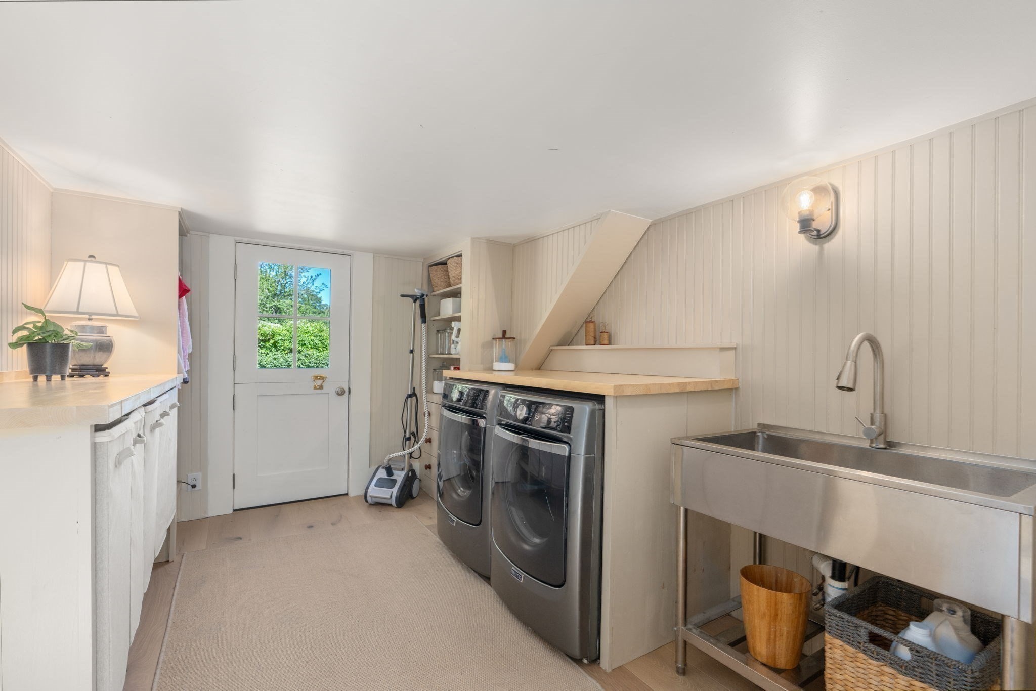 6 Curve Street Property Photo 37