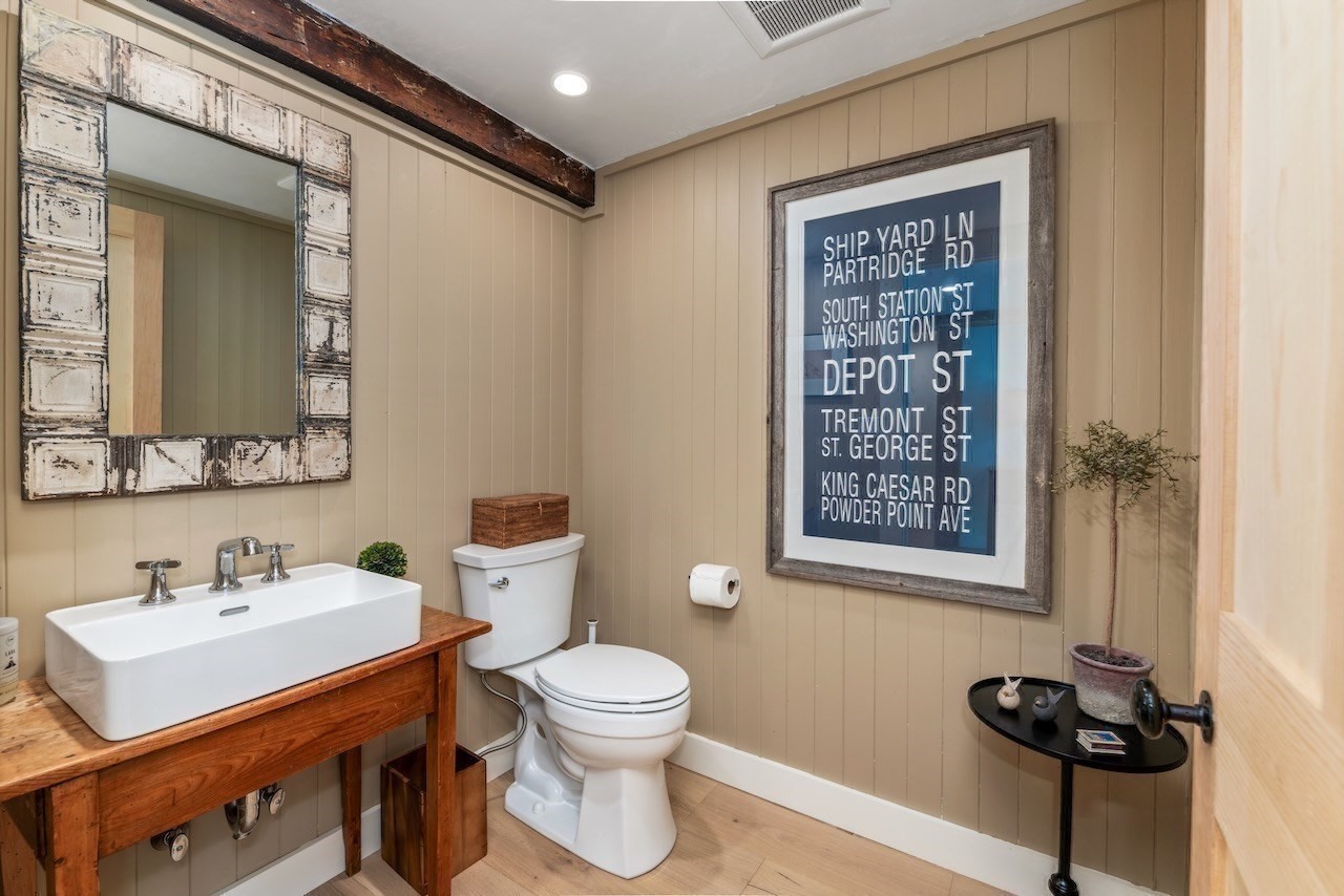 6 Curve Street Property Photo 39