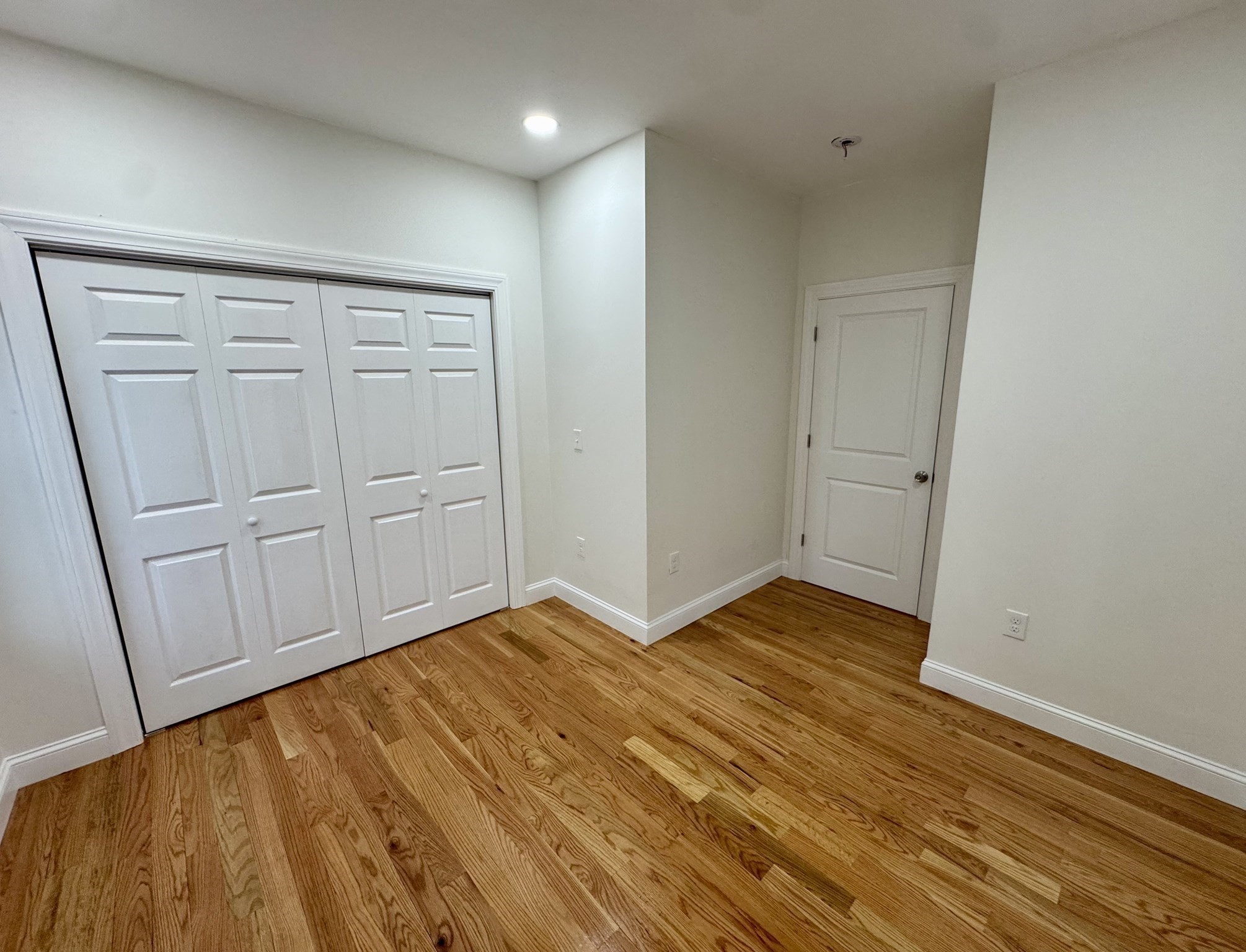 344 Hilldale Ave Property Photo 10
