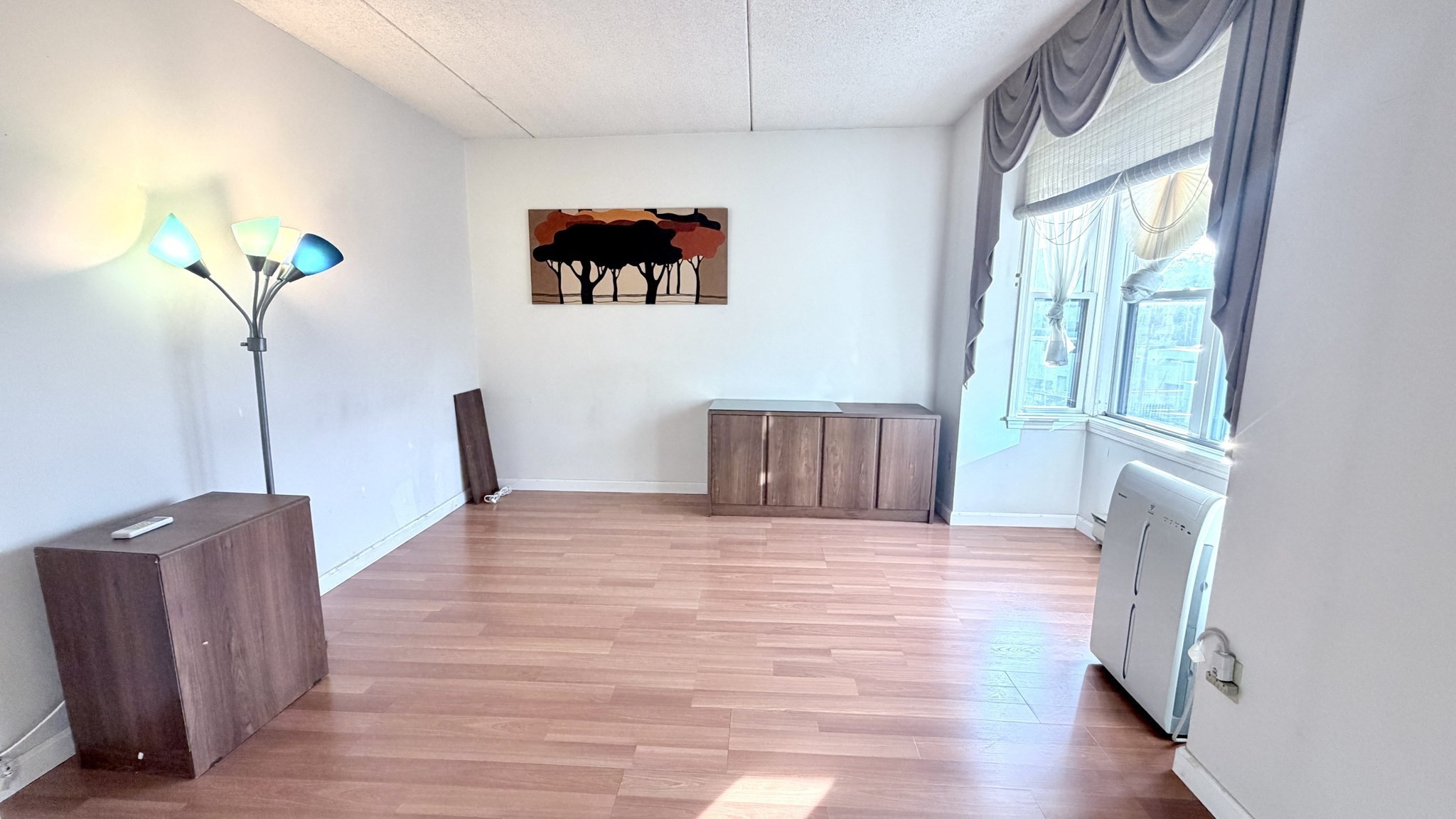 10 Eugene Circle # 10 Property Photo 6