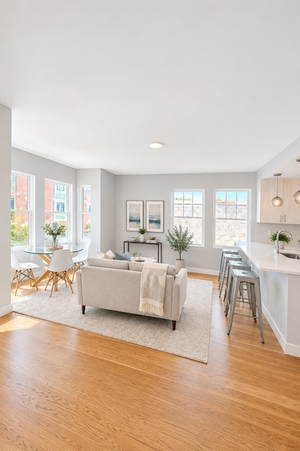 98 Prescott St # 3c Property Photo 3