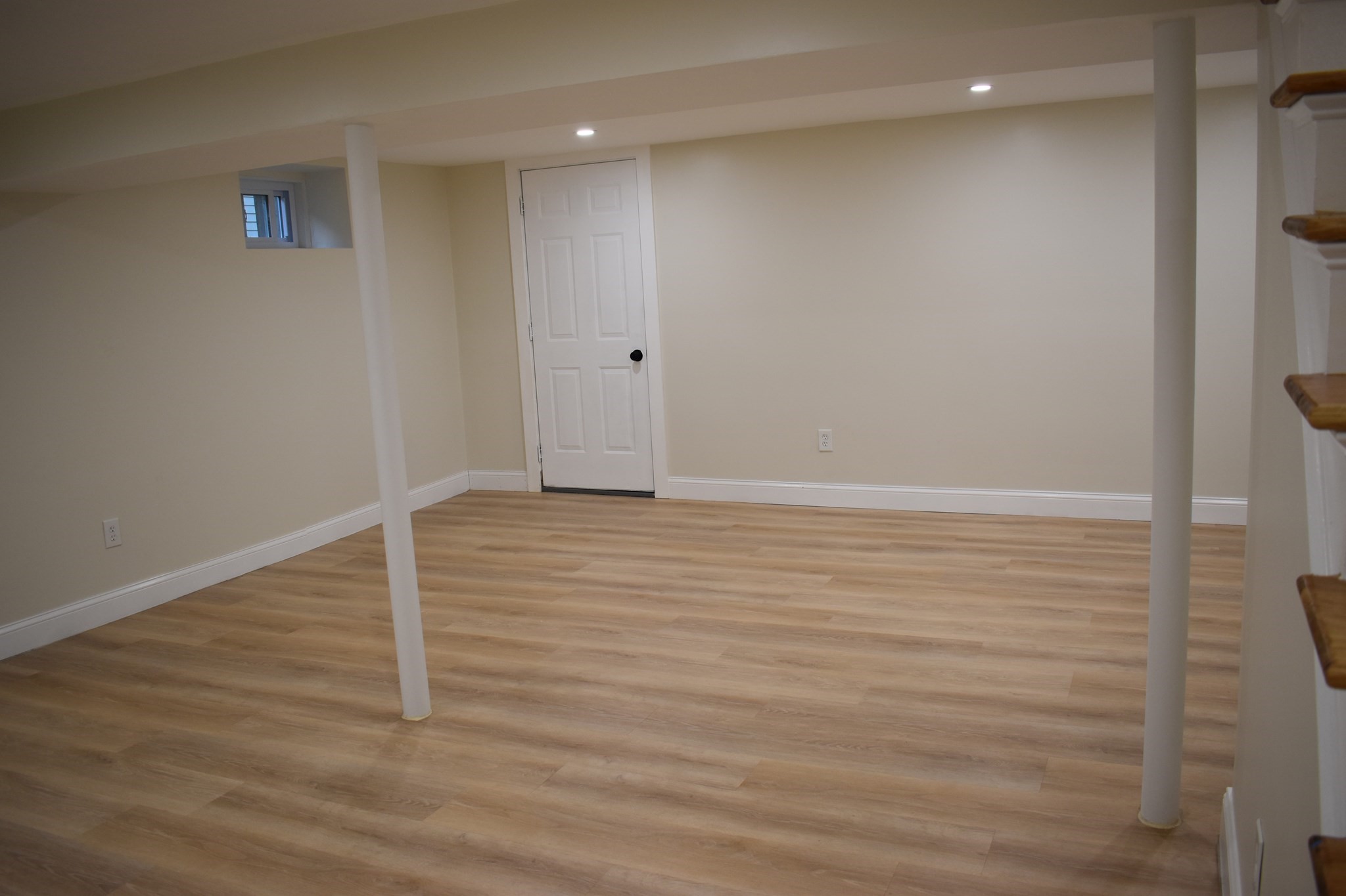 65 Thomas Rd Property Photo 23