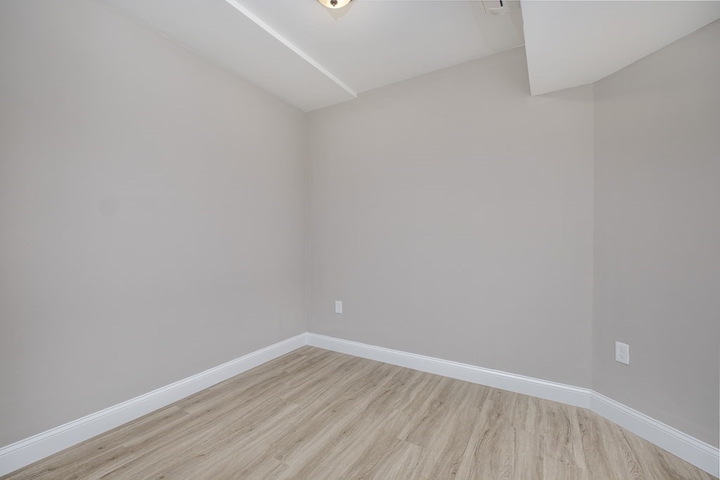 242 Mountain Ave # 1 Property Photo 6