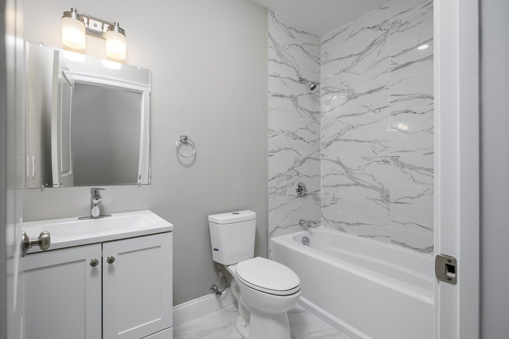 242 Mountain Ave # 1 Property Photo 8