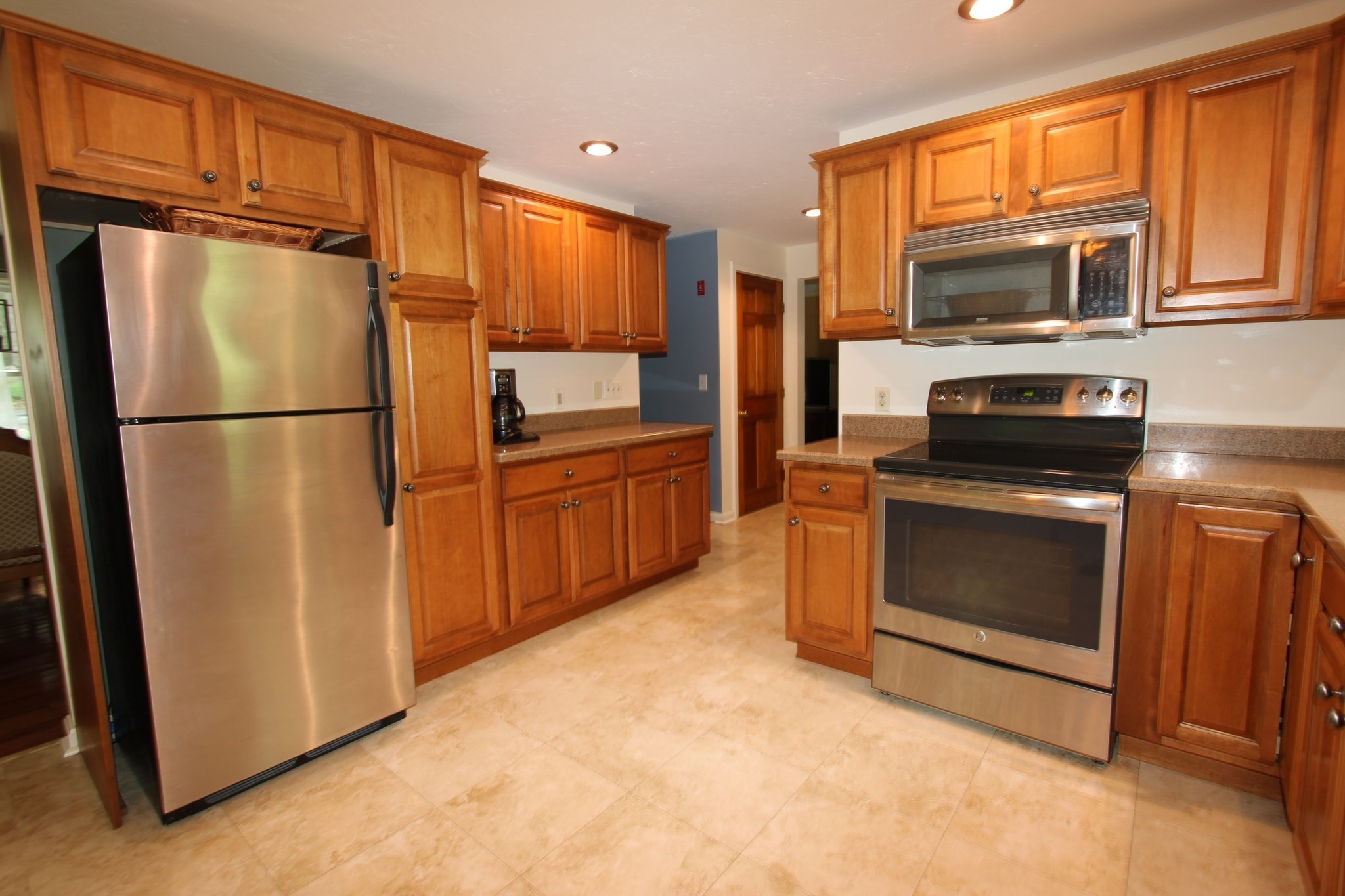32 Sibley Rd Property Photo 2