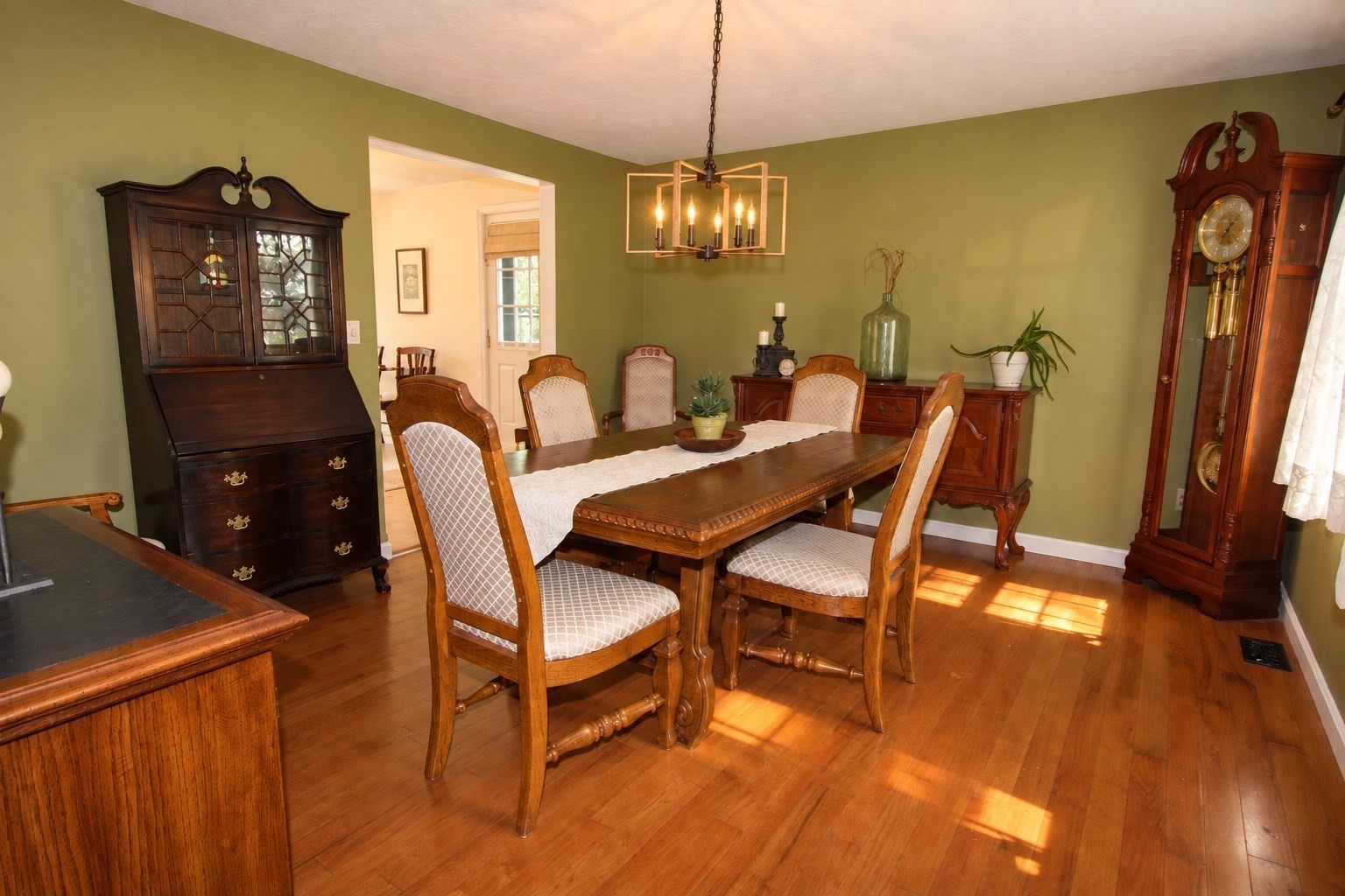 32 Sibley Rd Property Photo 5