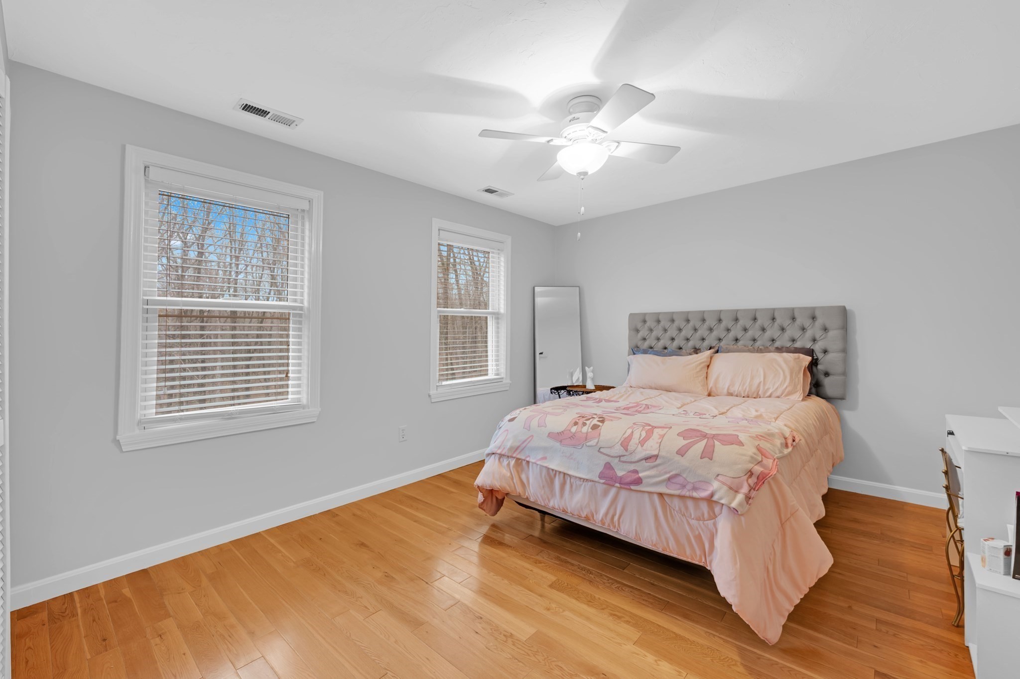 32 Sibley Rd Property Photo 13