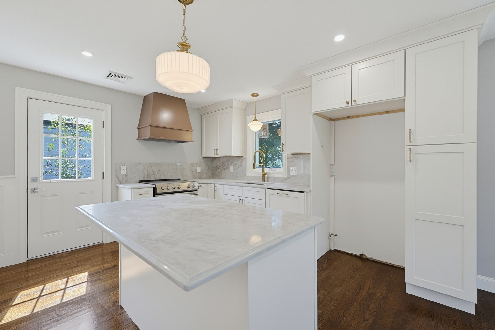 7 Hamilton St Property Photo 1