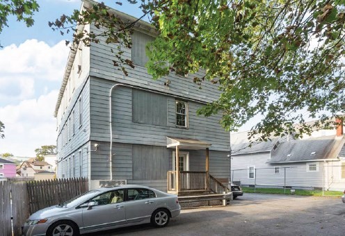 49 Beaver St Property Photo 8