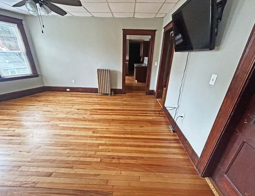 49 Beaver St Property Photo 10