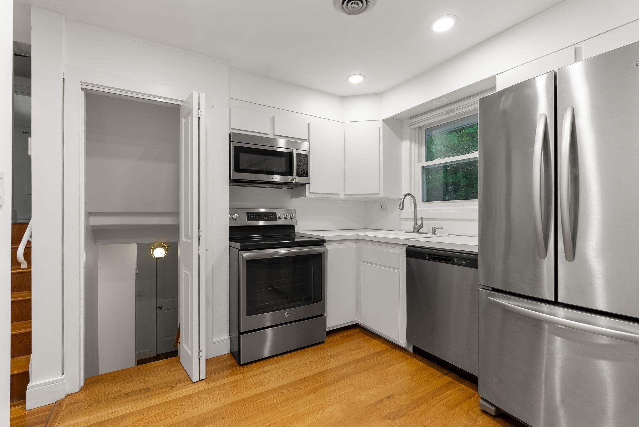 109 Wallis Road Property Photo 6