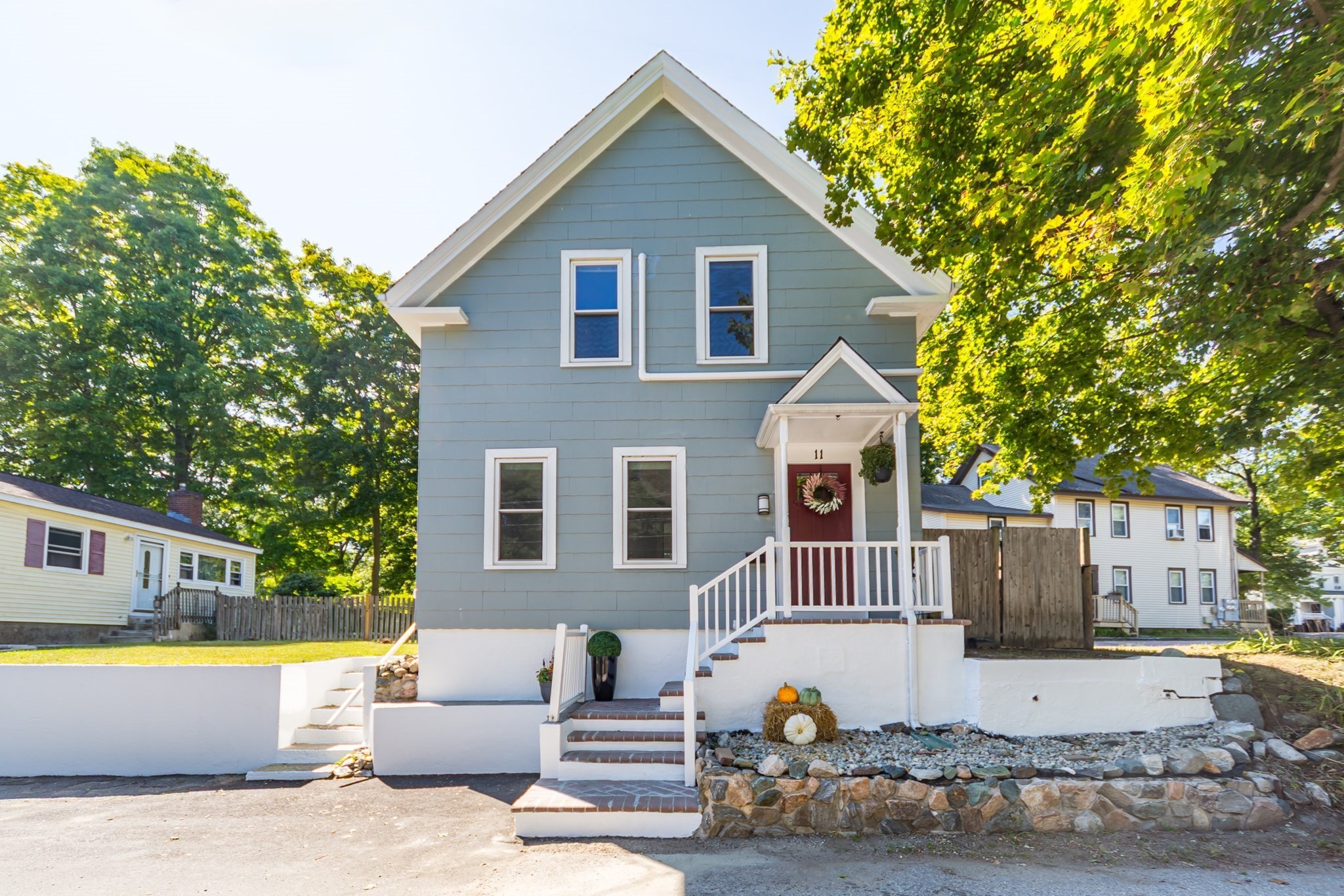 11 Purchase Street Property Photo 1