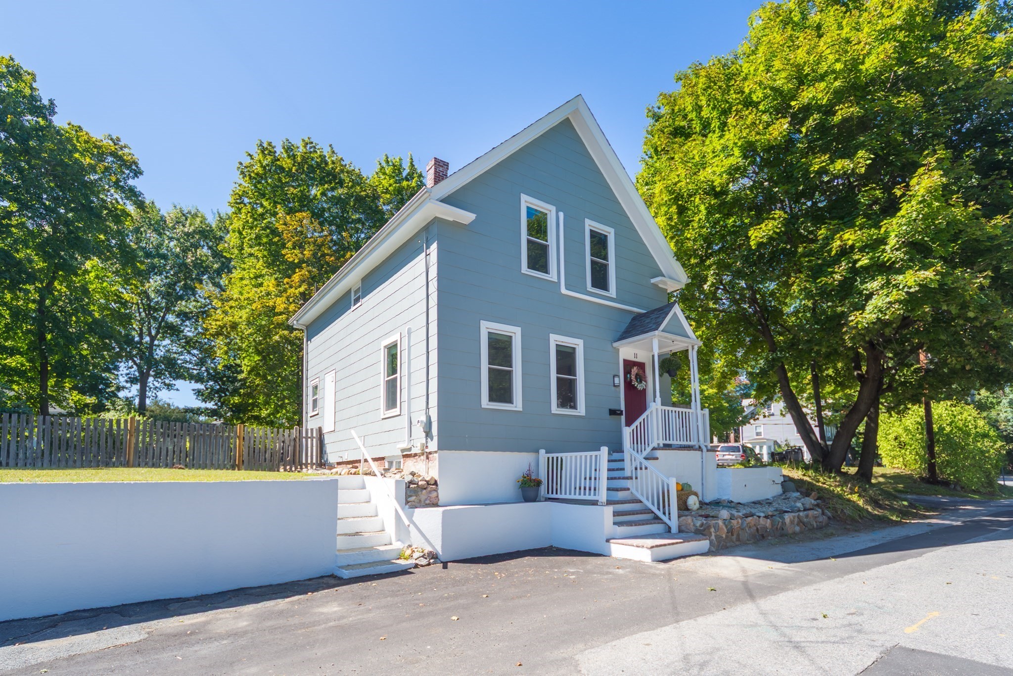 11 Purchase Street Property Photo 2