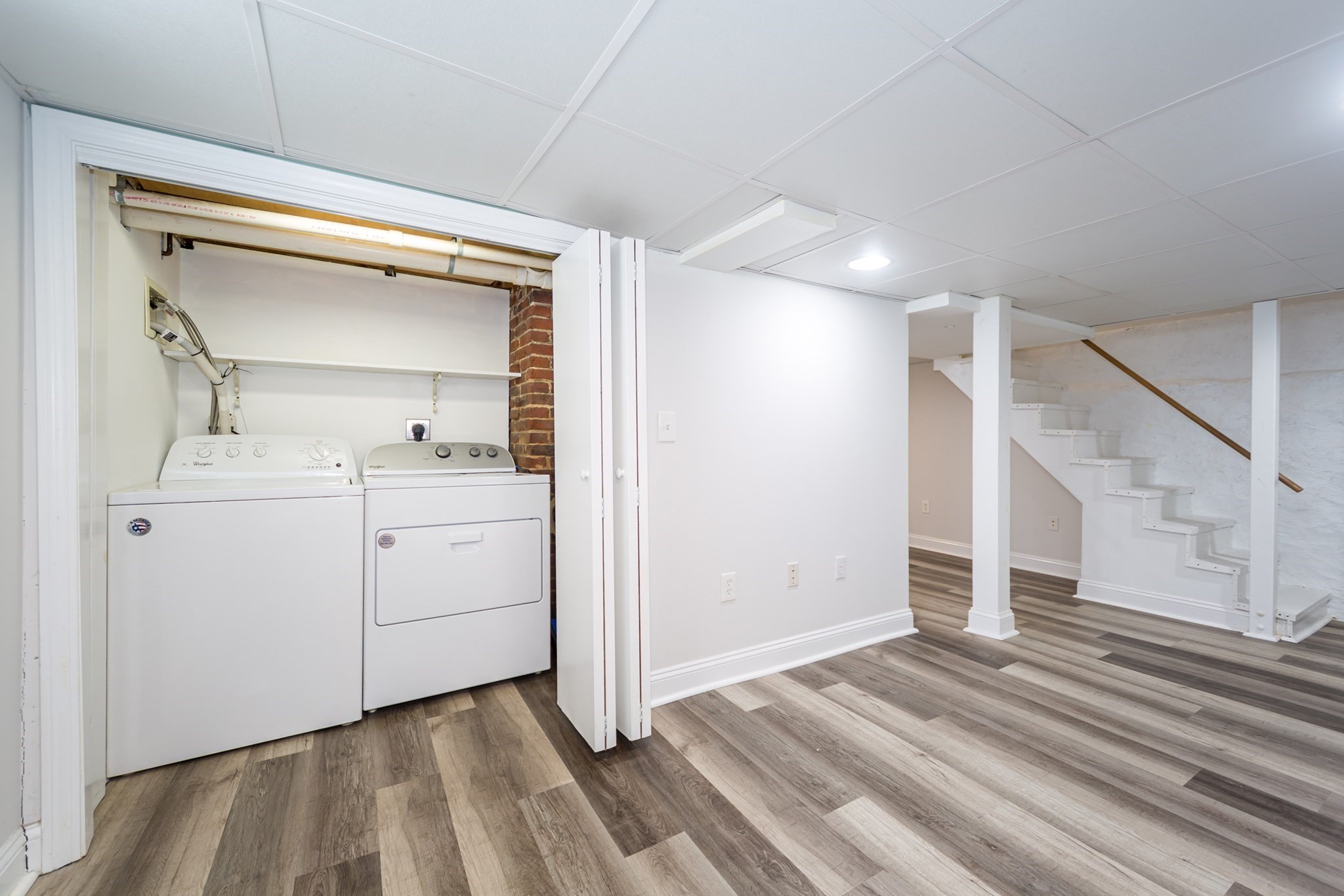 11 Purchase Street Property Photo 30