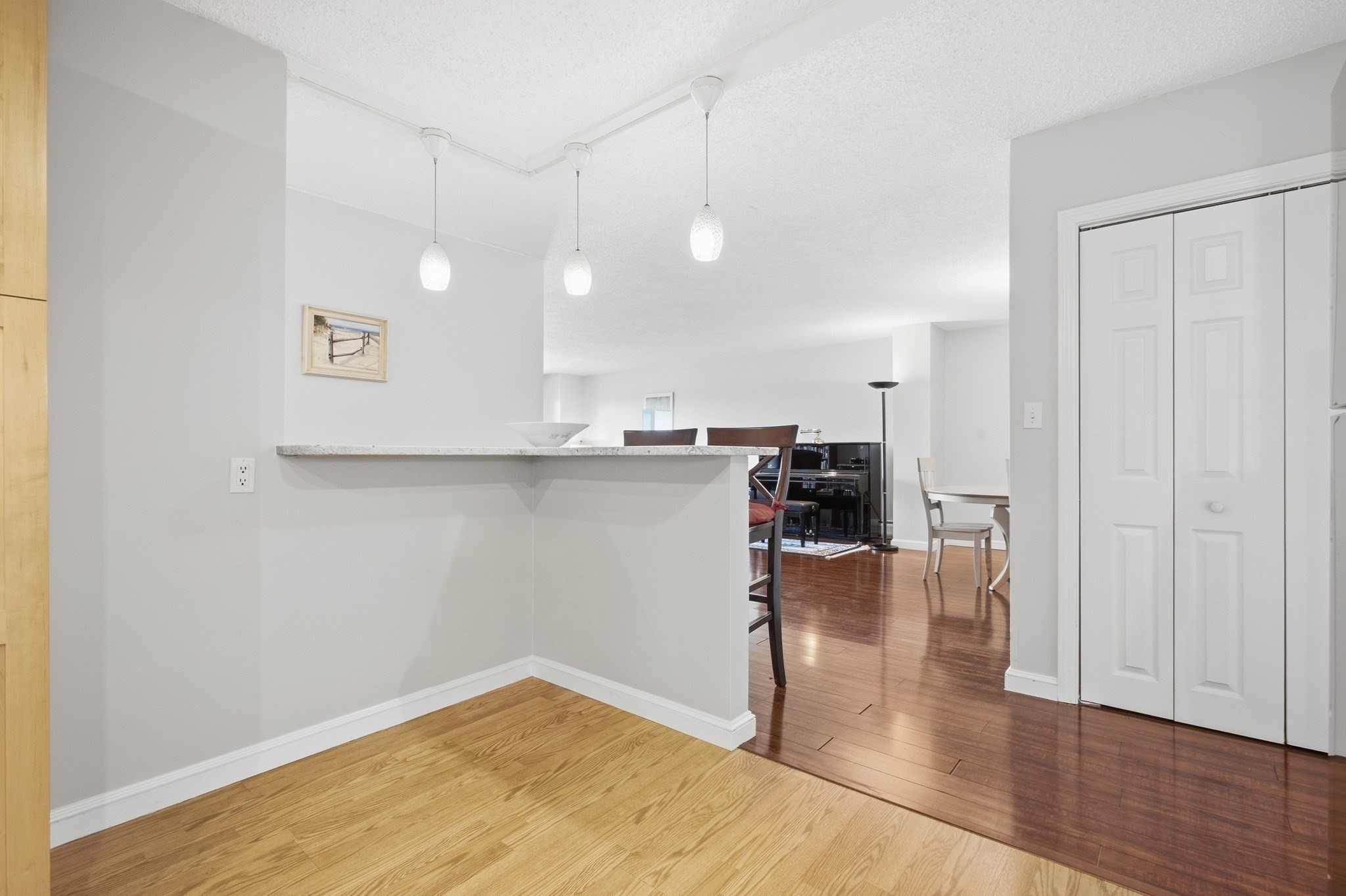 151 Coolidge Ave # 712 Property Photo 5