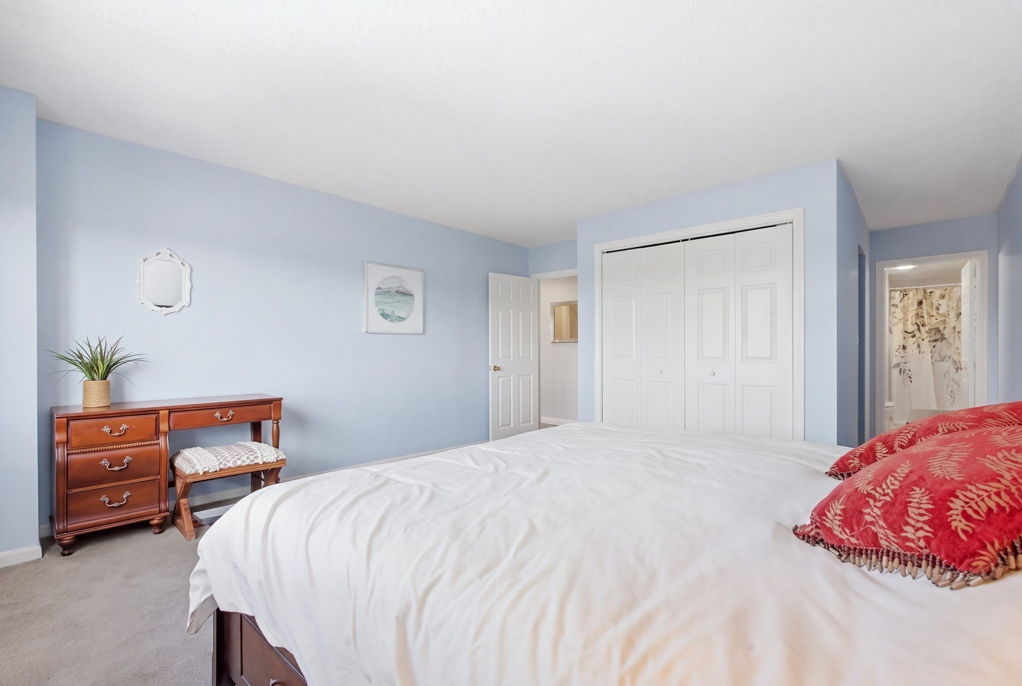 151 Coolidge Ave # 712 Property Photo 13