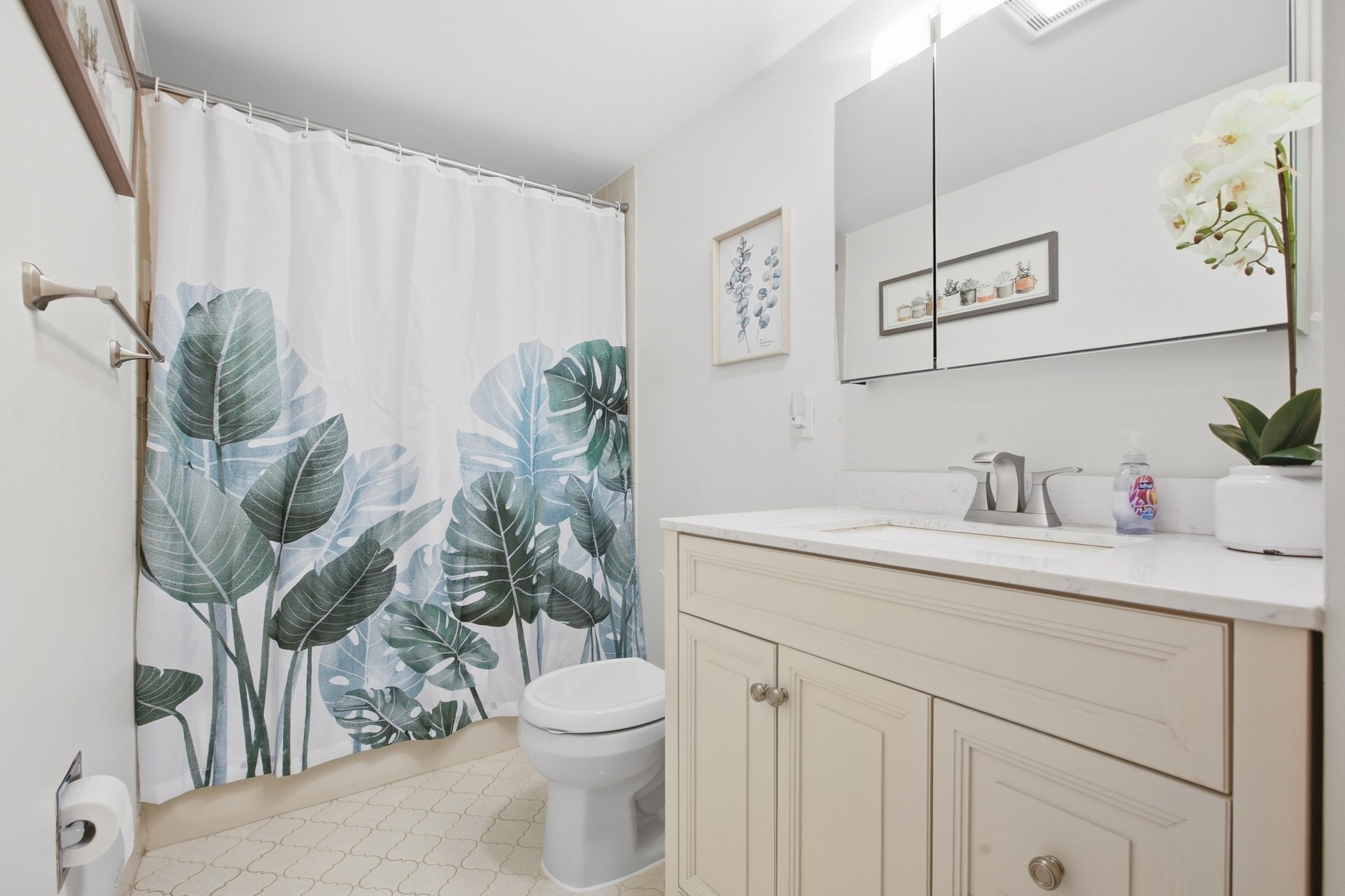 151 Coolidge Ave # 712 Property Photo 15