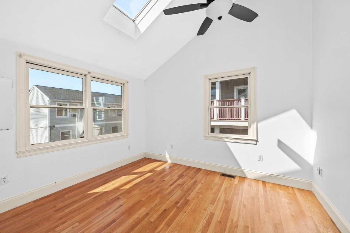 61 Baxter St. # 61 Property Photo 13