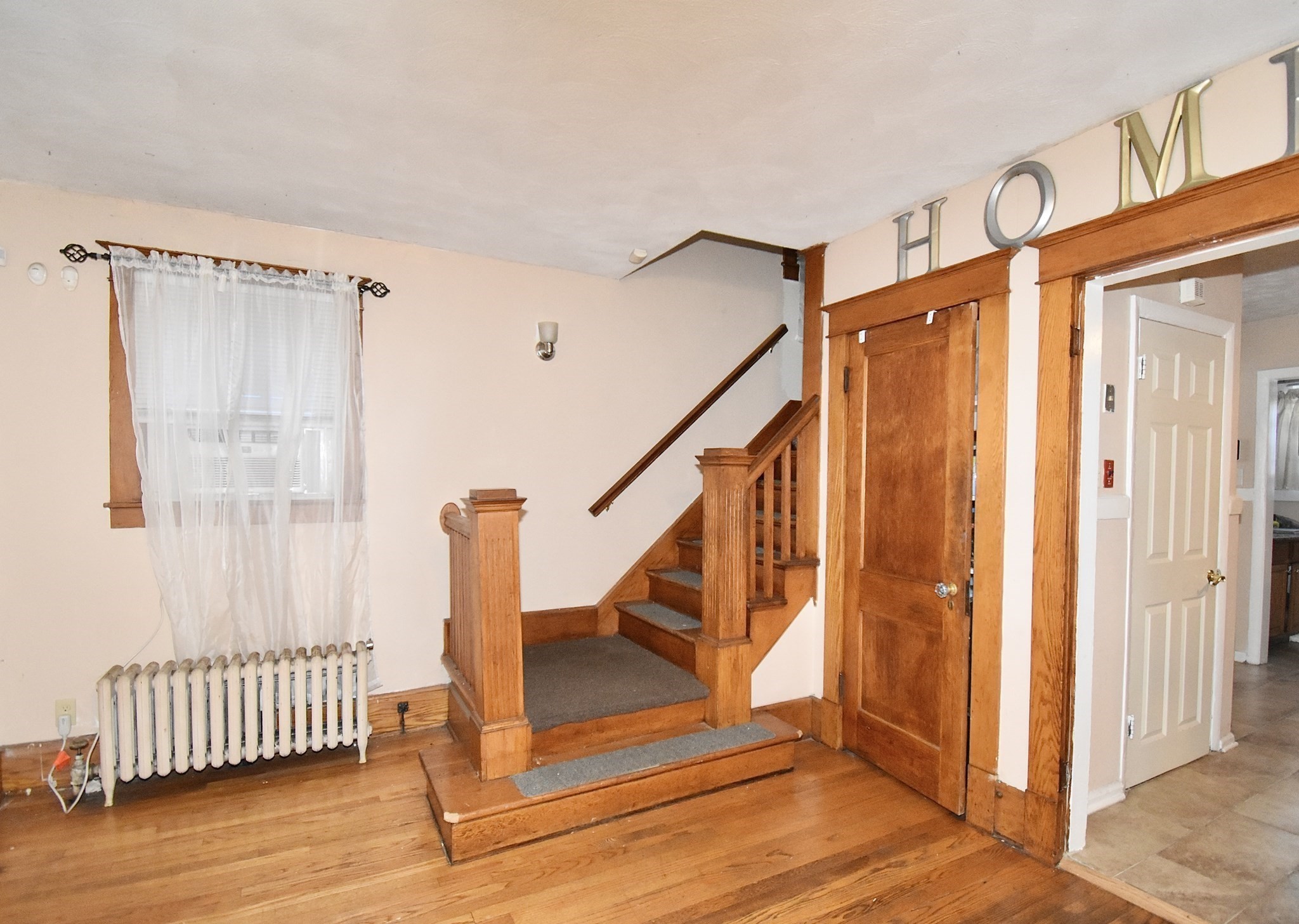 1245 Bay St Property Photo 10