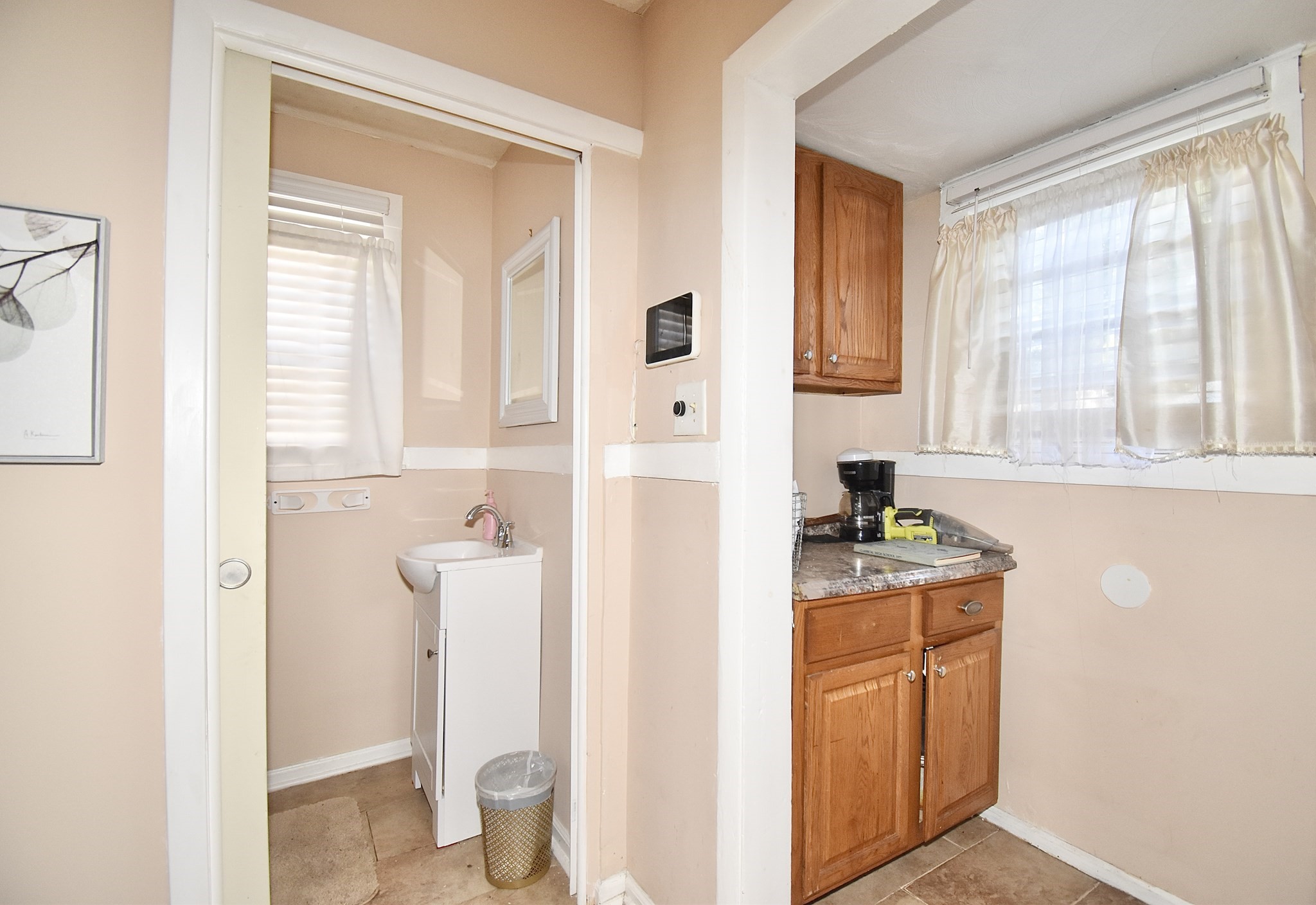 1245 Bay St Property Photo 22