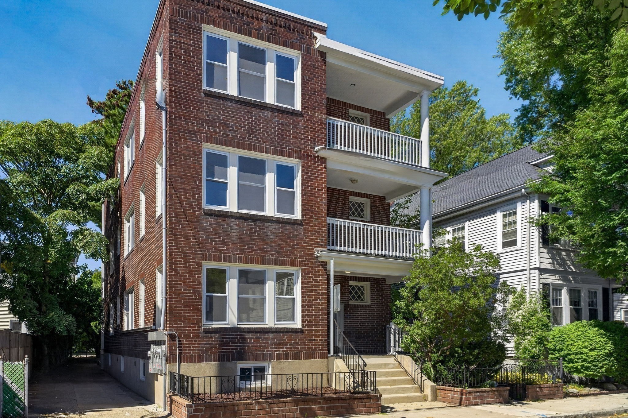 7 Richard Ave # 3 Property Photo 13